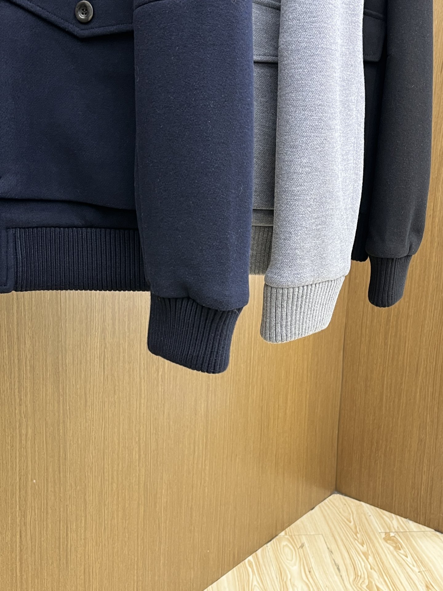 秋冬 lP🆕 🔥🔥ss秋冬新款发布 lP🆕翻领夹克外套，秋季爆款毛呢面料夹克，穿上就是舒适自在又显瘦的存