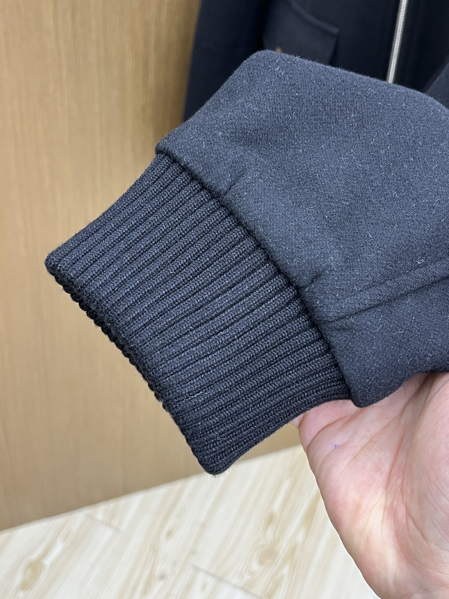 秋冬 lP🆕 🔥🔥ss秋冬新款发布 lP🆕翻领夹克外套，秋季爆款毛呢面料夹克，穿上就是舒适自在又显瘦的存