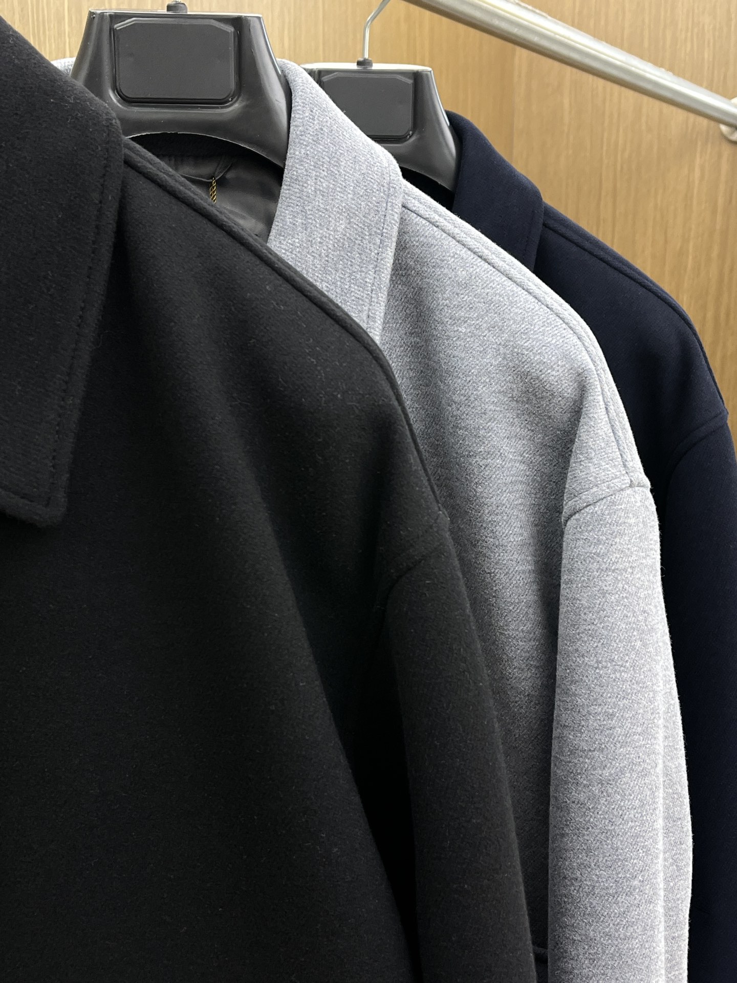 秋冬 lP🆕 🔥🔥ss秋冬新款发布 lP🆕翻领夹克外套，秋季爆款毛呢面料夹克，穿上就是舒适自在又显瘦的存