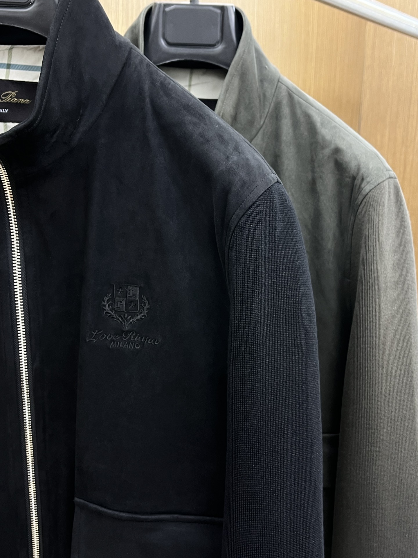 秋冬 lP🆕 🔥🔥秋款新款夹克外套🧥
原版11订制五金配件全进口原版定制 欢迎专柜对比 超柔软 超级重工