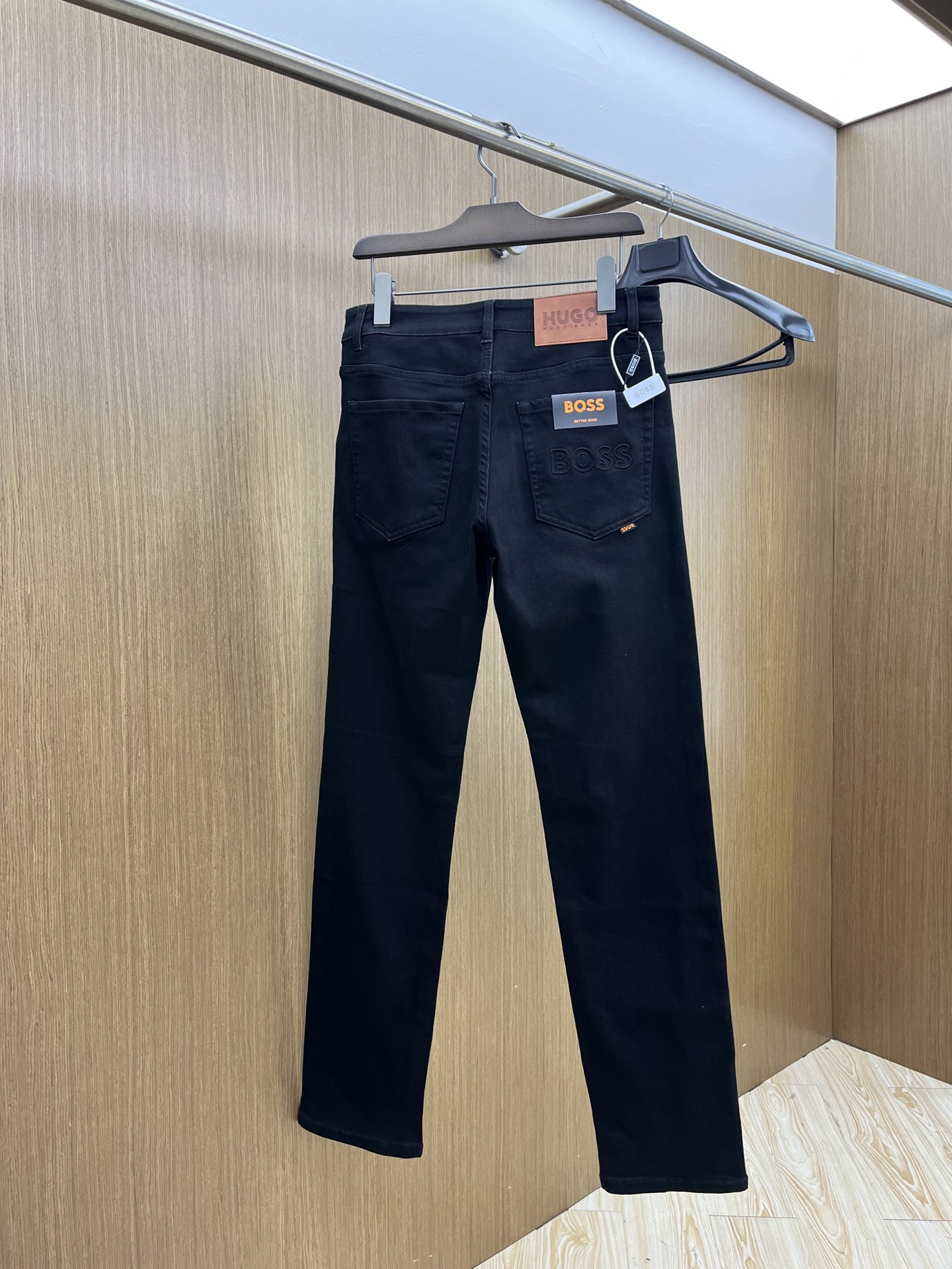 秋冬 Hugo 🔥🔥高端定制、25SS秋冬最新款牛仔裤 柜台同步发售 进口固色面料 原版定制复刻 客供五