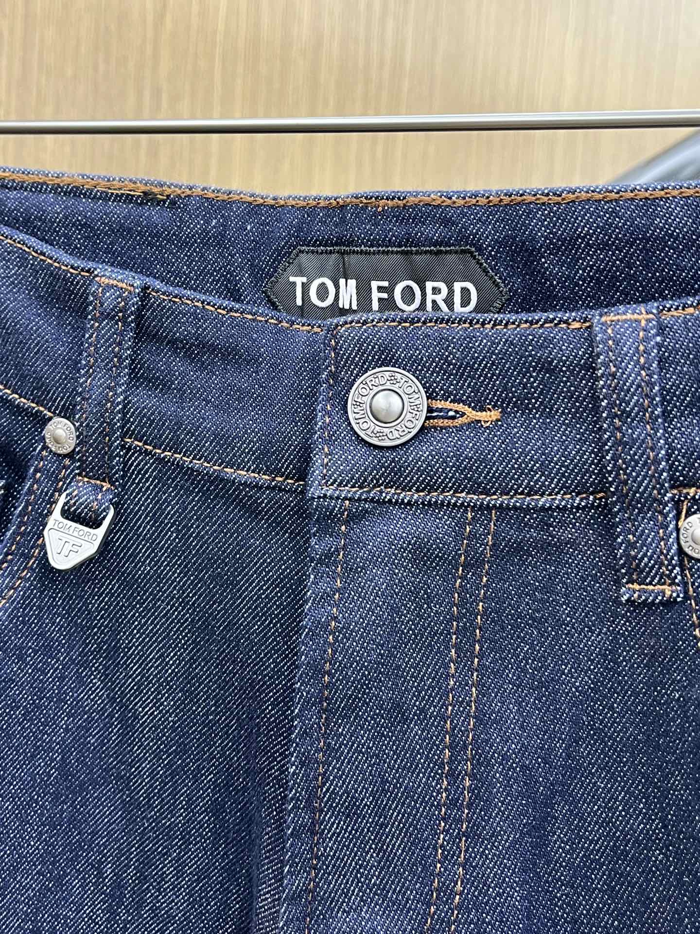 秋冬 TF 🔥🔥高端定制、25SS秋冬最新款牛仔裤 柜台同步发售 进口固色面料 原版定制复刻 客供五金辅