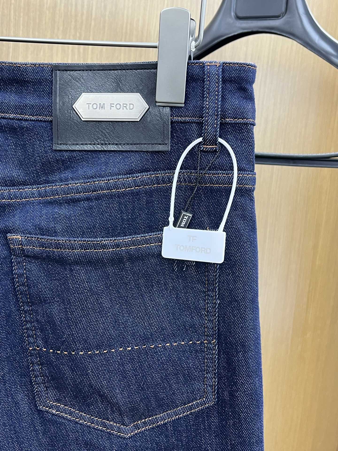 秋冬 TF 🔥🔥高端定制、25SS秋冬最新款牛仔裤 柜台同步发售 进口固色面料 原版定制复刻 客供五金辅