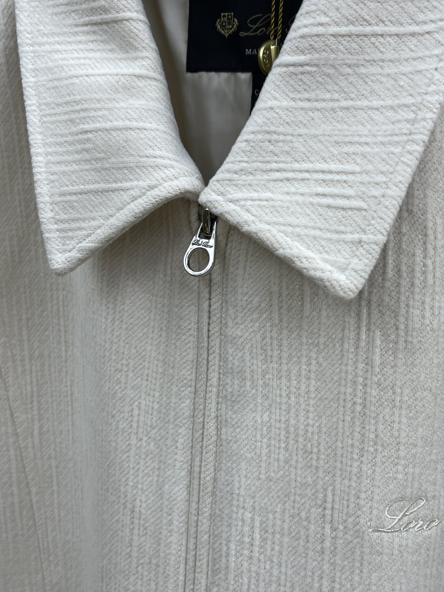 秋冬 lP🆕 🔥🔥ss秋冬新款发布 lP🆕翻领夹克外套，秋季爆款夹薄棉夹克，穿上就是舒适自在又显瘦的存在