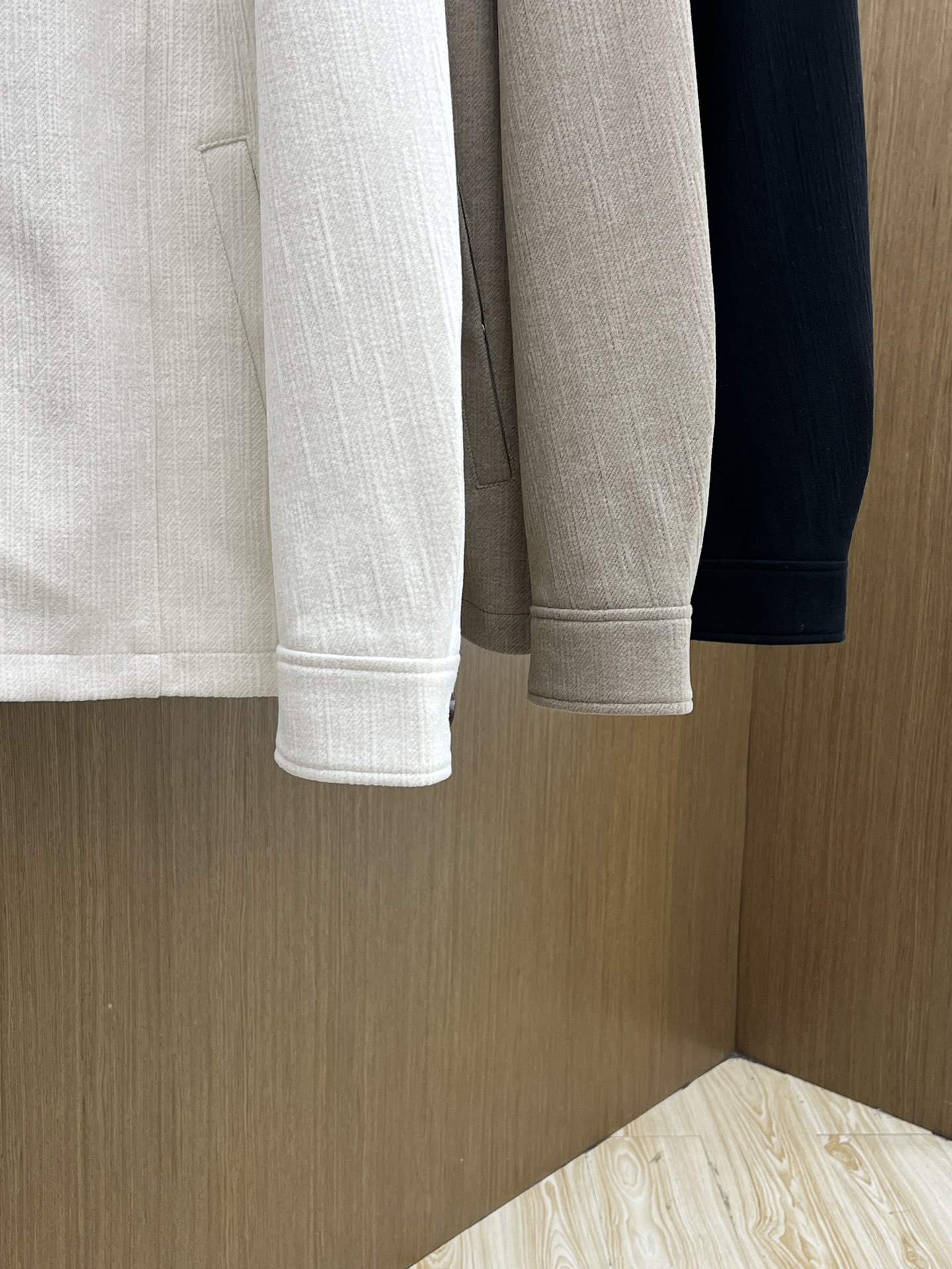 秋冬 lP🆕 🔥🔥ss秋冬新款发布 lP🆕翻领夹克外套，秋季爆款夹薄棉夹克，穿上就是舒适自在又显瘦的存在