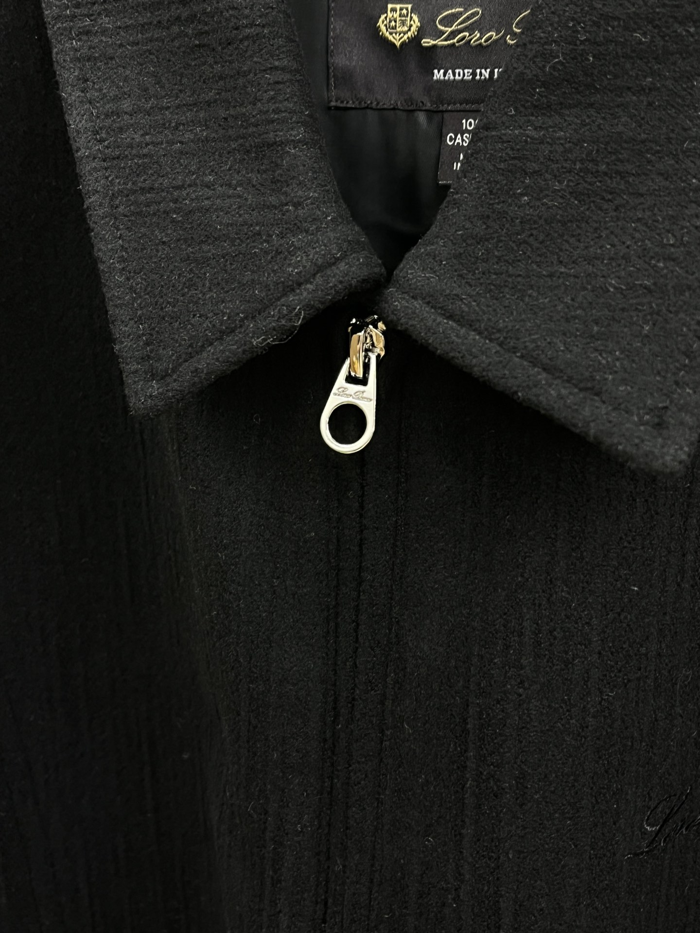 秋冬 lP🆕 🔥🔥ss秋冬新款发布 lP🆕翻领夹克外套，秋季爆款夹薄棉夹克，穿上就是舒适自在又显瘦的存在