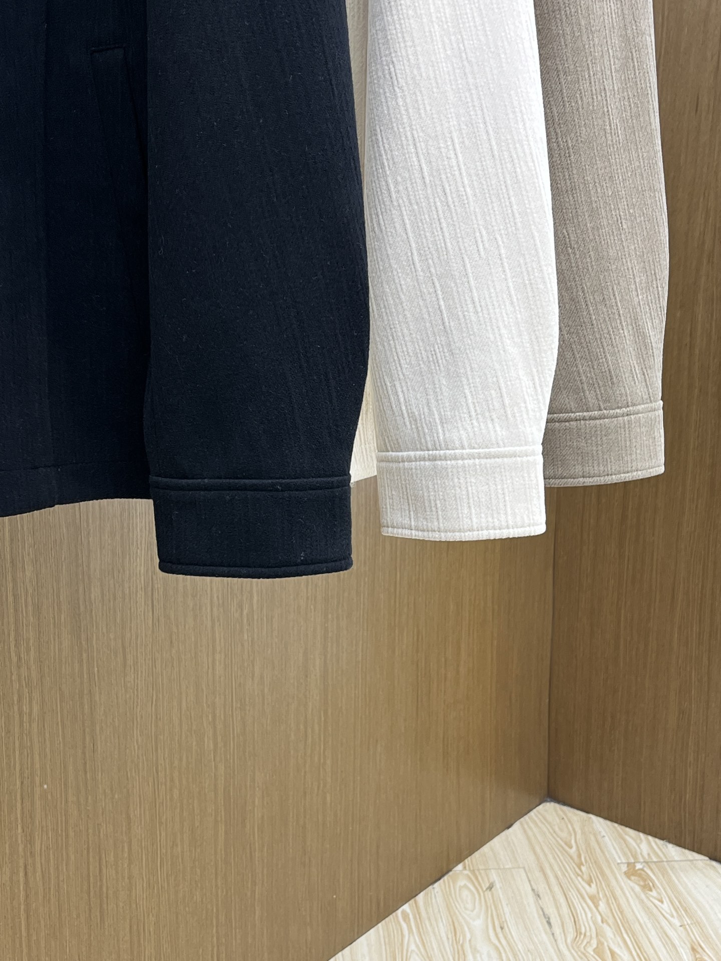 秋冬 lP🆕 🔥🔥ss秋冬新款发布 lP🆕翻领夹克外套，秋季爆款夹薄棉夹克，穿上就是舒适自在又显瘦的存在