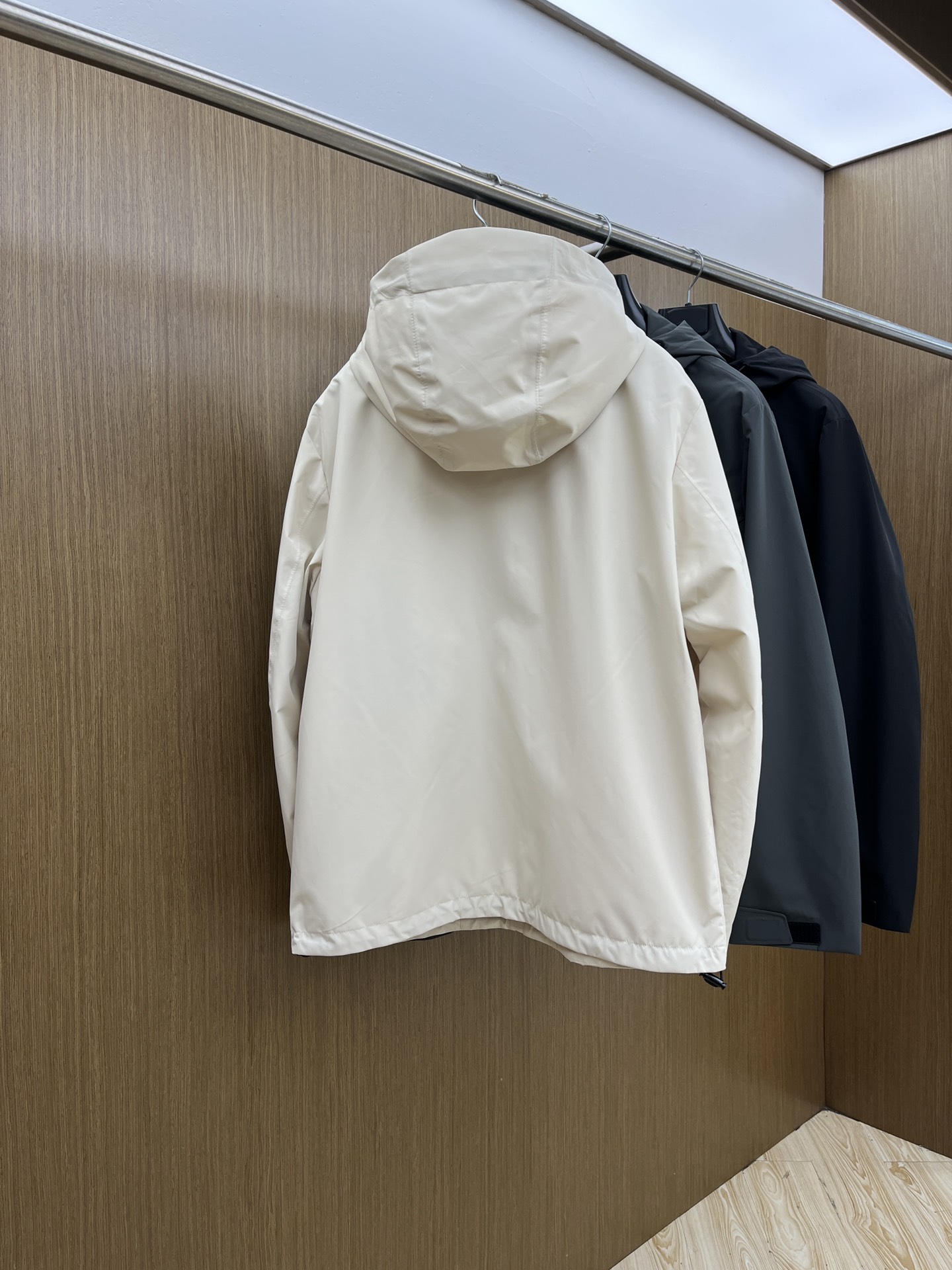 秋冬 ZZ 🔥🔥早秋最新款时尚设计师款夹克外套.处处细节显工艺足够的高级 结构性剪裁的设计改变来展现男士