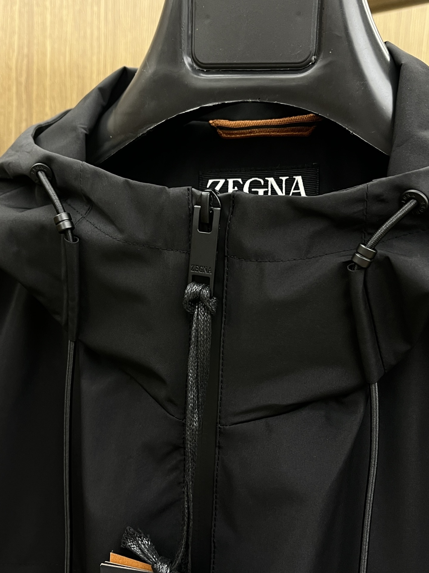 秋冬 ZZ 🔥🔥早秋最新款时尚设计师款夹克外套.处处细节显工艺足够的高级 结构性剪裁的设计改变来展现男士