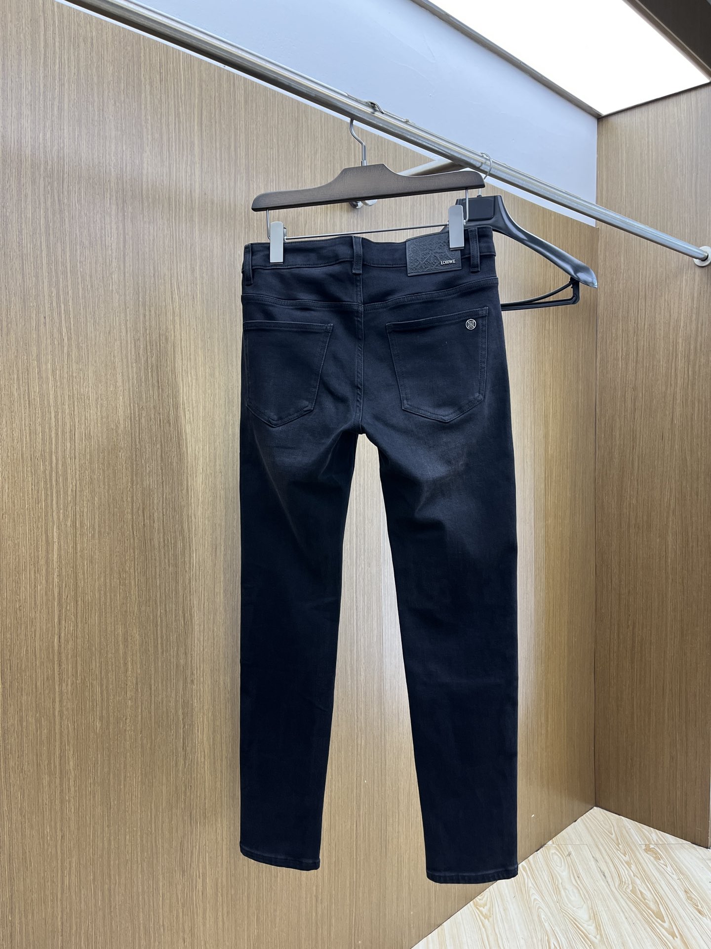 秋冬 Loe 🔥高端定制、2025早秋最新款牛仔裤 柜台同步发售 原版定制复刻 客供五金辅料 原单品质 