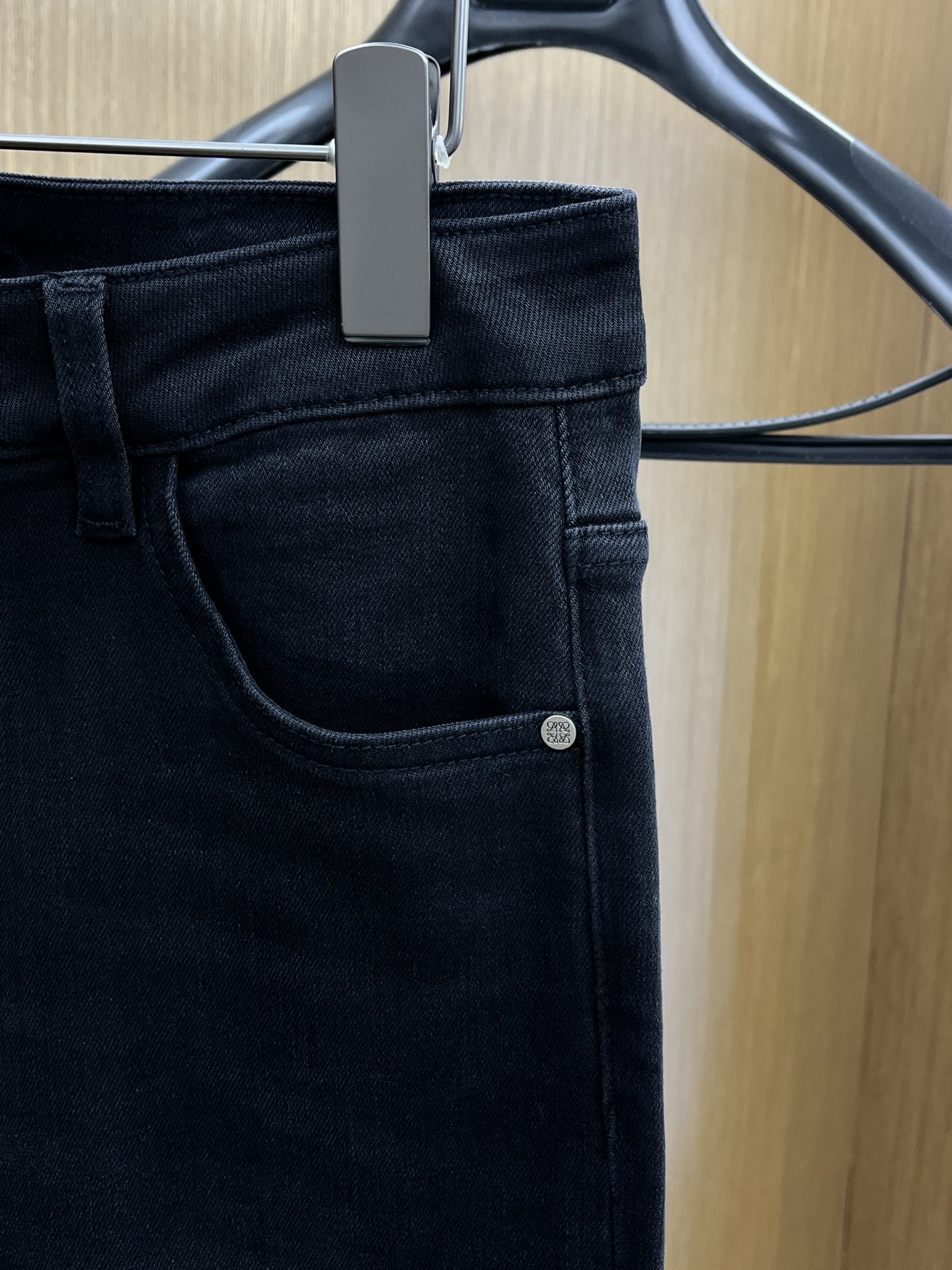 秋冬 Loe 🔥高端定制、2025早秋最新款牛仔裤 柜台同步发售 原版定制复刻 客供五金辅料 原单品质 