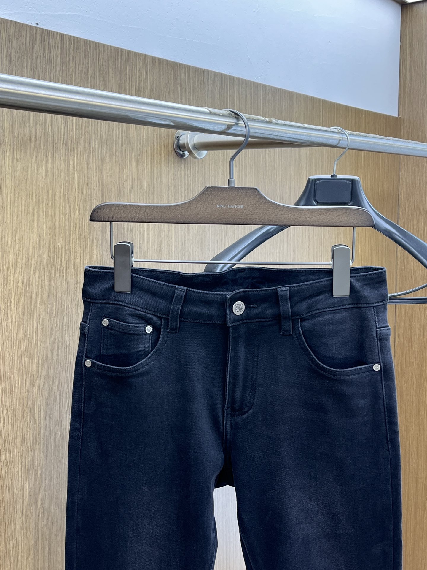 秋冬 Loe 🔥高端定制、2025早秋最新款牛仔裤 柜台同步发售 原版定制复刻 客供五金辅料 原单品质 