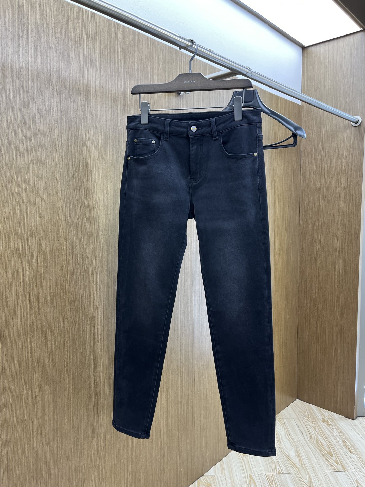 秋冬 FD 🔥高端定制、2025早秋最新款牛仔裤 柜台同步发售 原版定制复刻 客供五金辅料 原单品质 进