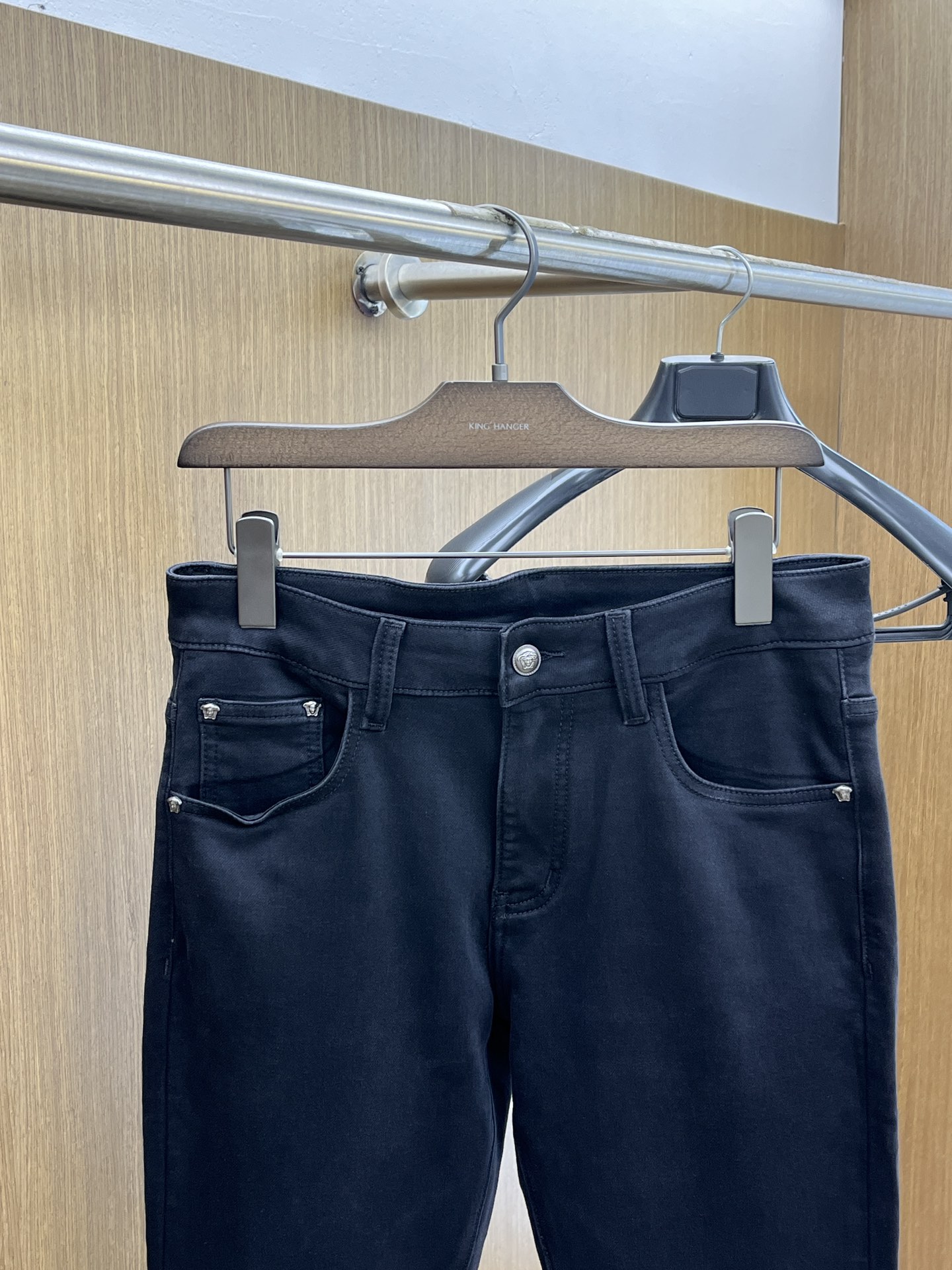 秋冬 Ver 🔥高端定制、2025早秋最新款牛仔裤 柜台同步发售 原版定制复刻 客供五金辅料 原单品质 