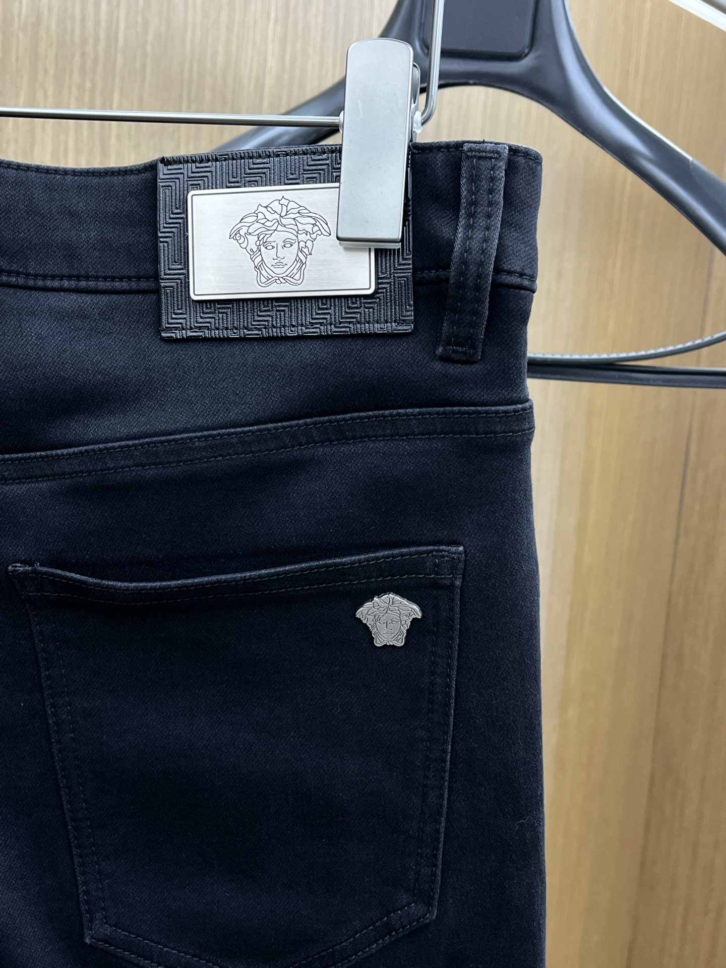 秋冬 Ver 🔥高端定制、2025早秋最新款牛仔裤 柜台同步发售 原版定制复刻 客供五金辅料 原单品质 