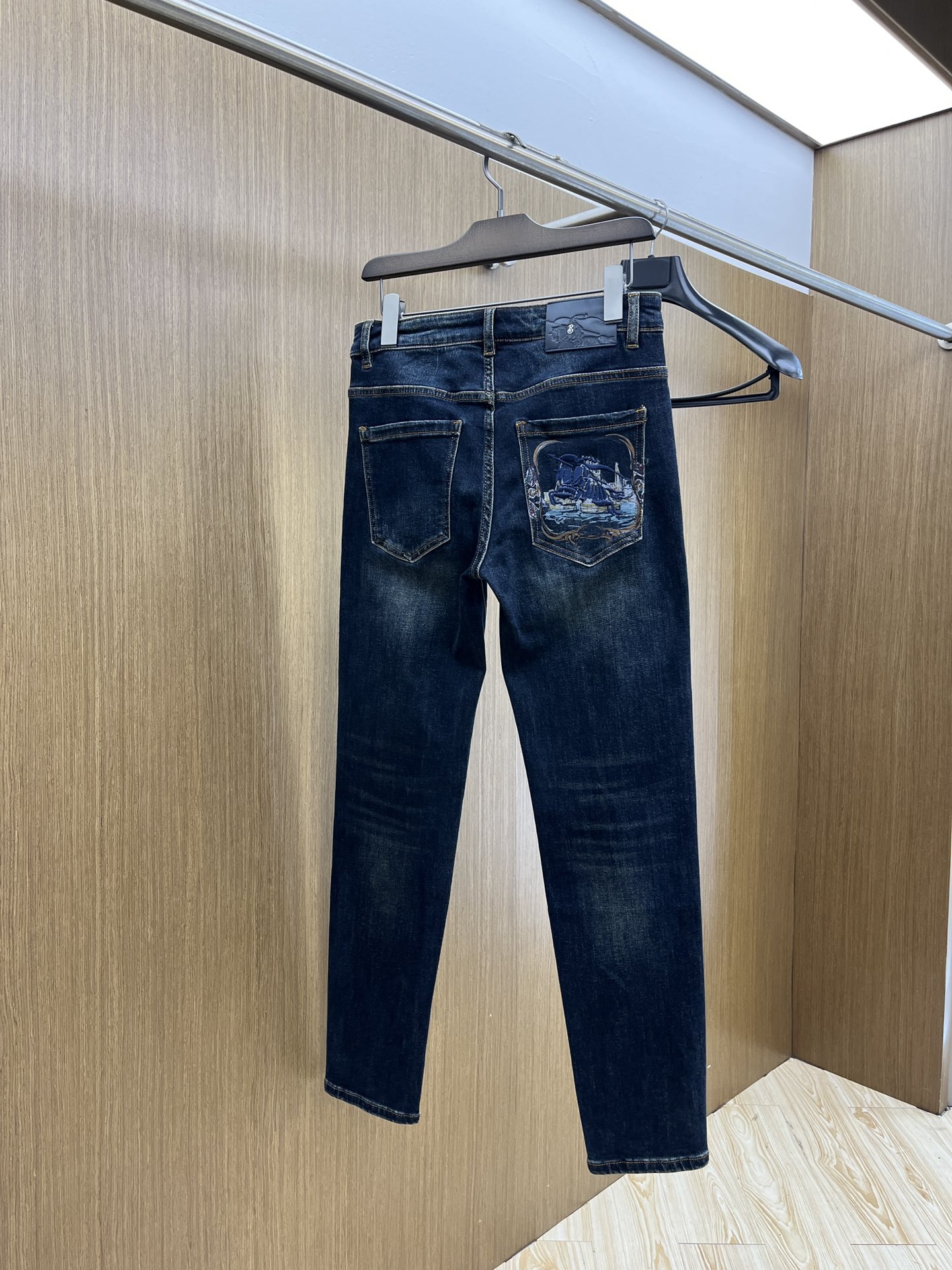 秋冬 BBR 🔥高端定制、2025早秋最新款牛仔裤 柜台同步发售 原版定制复刻 客供五金辅料 原单品质 