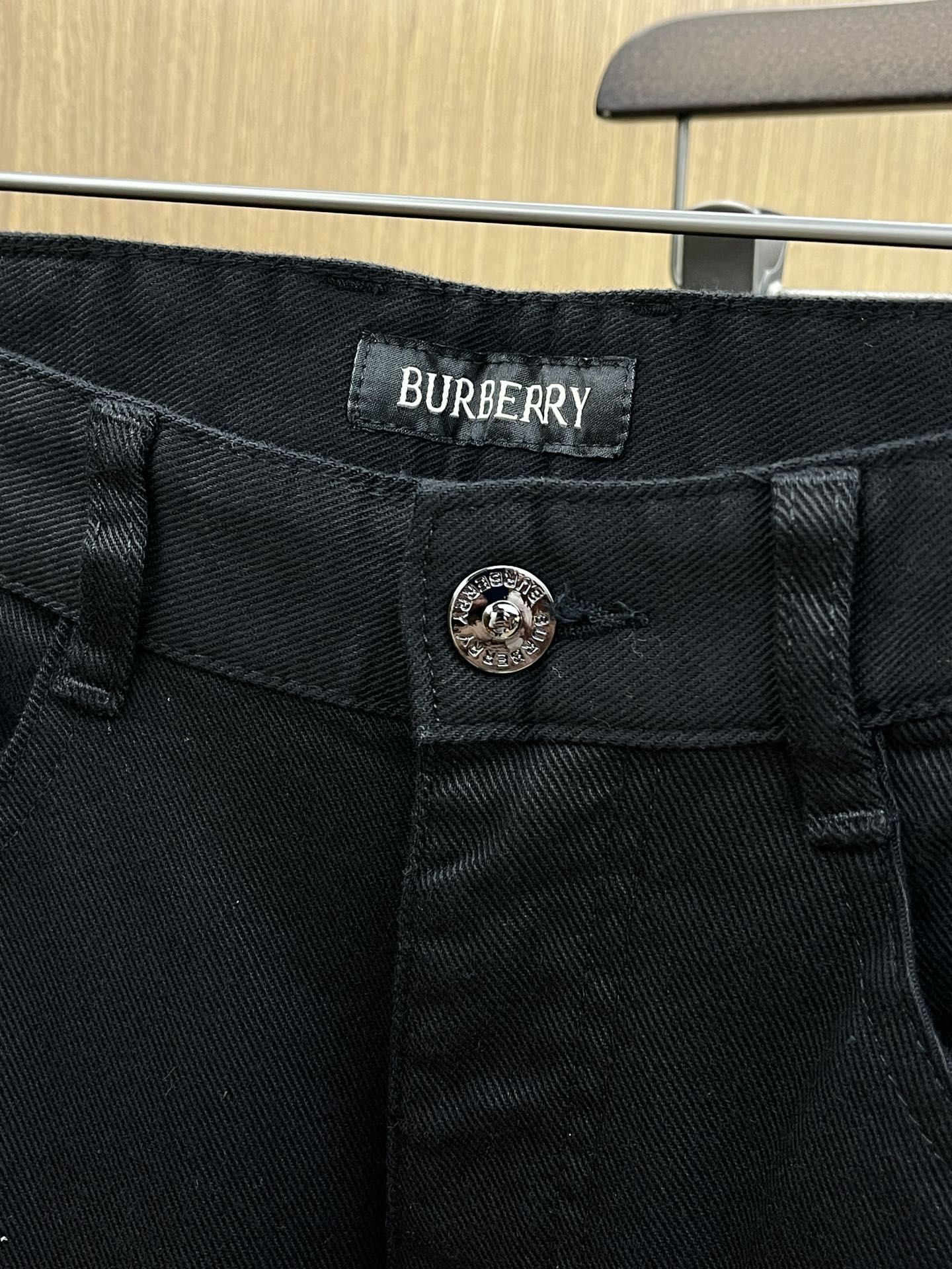 秋冬 BBR 🔥🔥ss秋冬新品，官网同步有售，男士高端商务休闲西裤，高端进口面料，带弹力，后面采用硅胶字