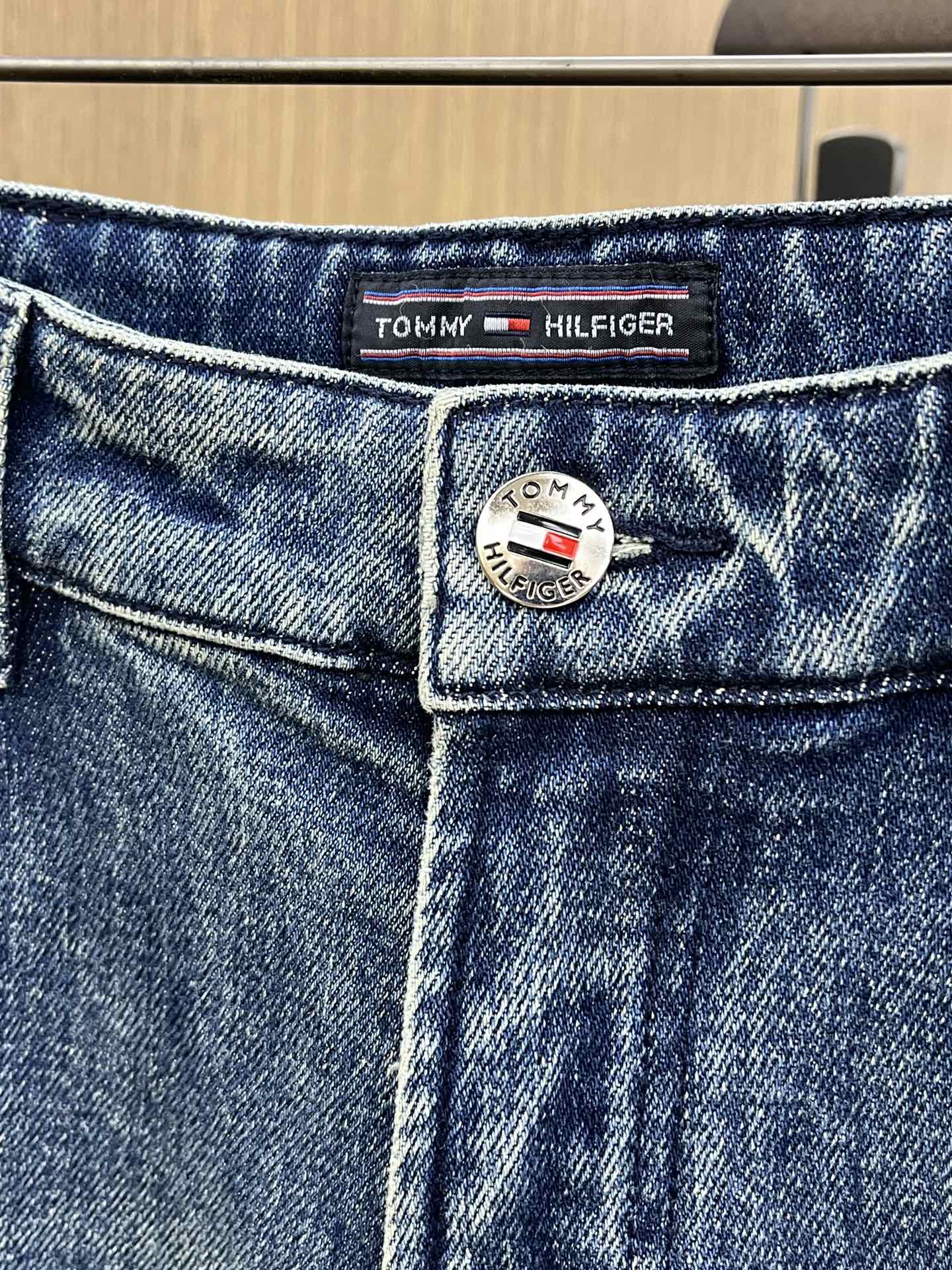 秋冬 TM 🔥🔥高端定制、25SS秋冬最新款牛仔裤 柜台同步发售 进口固色面料 原版定制复刻 客供五金辅