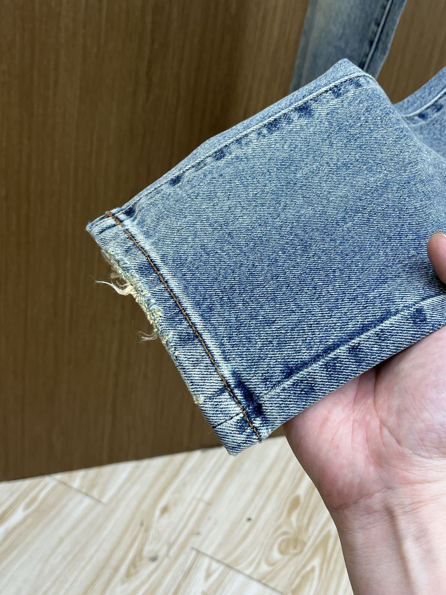 秋冬 FD 🔥🔥高端定制、25SS秋冬最新款牛仔裤 柜台同步发售 进口固色面料 原版定制复刻 客供五金辅