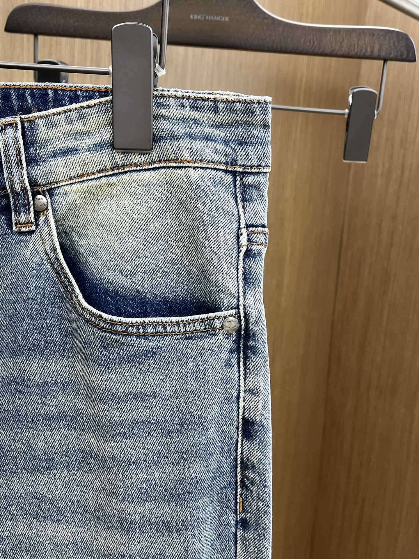 秋冬 FD 🔥🔥高端定制、25SS秋冬最新款牛仔裤 柜台同步发售 进口固色面料 原版定制复刻 客供五金辅