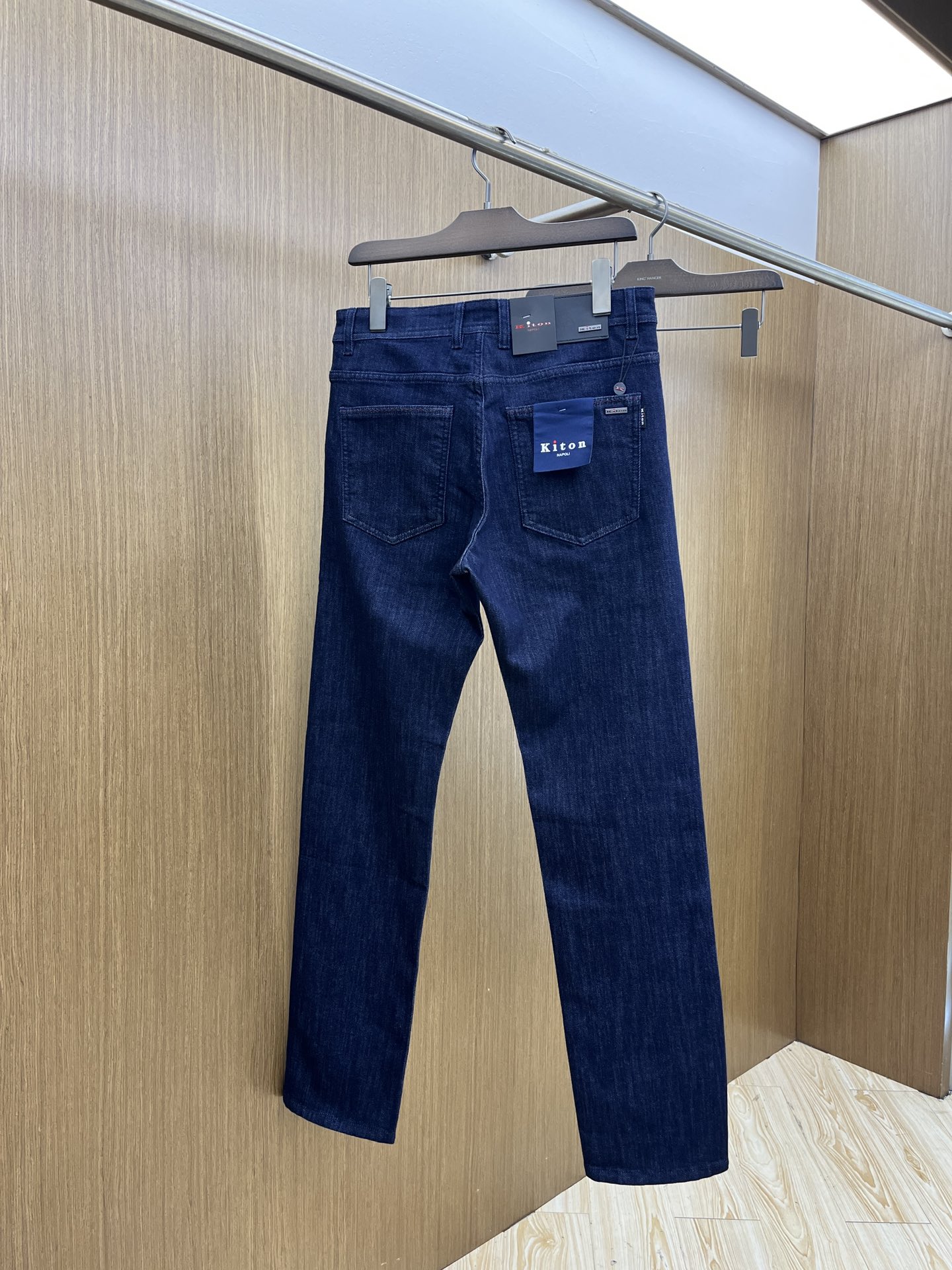 秋冬 Kiton 🔥🔥高端定制、25SS秋冬最新款牛仔裤 柜台同步发售 进口固色面料 原版定制复刻 客供