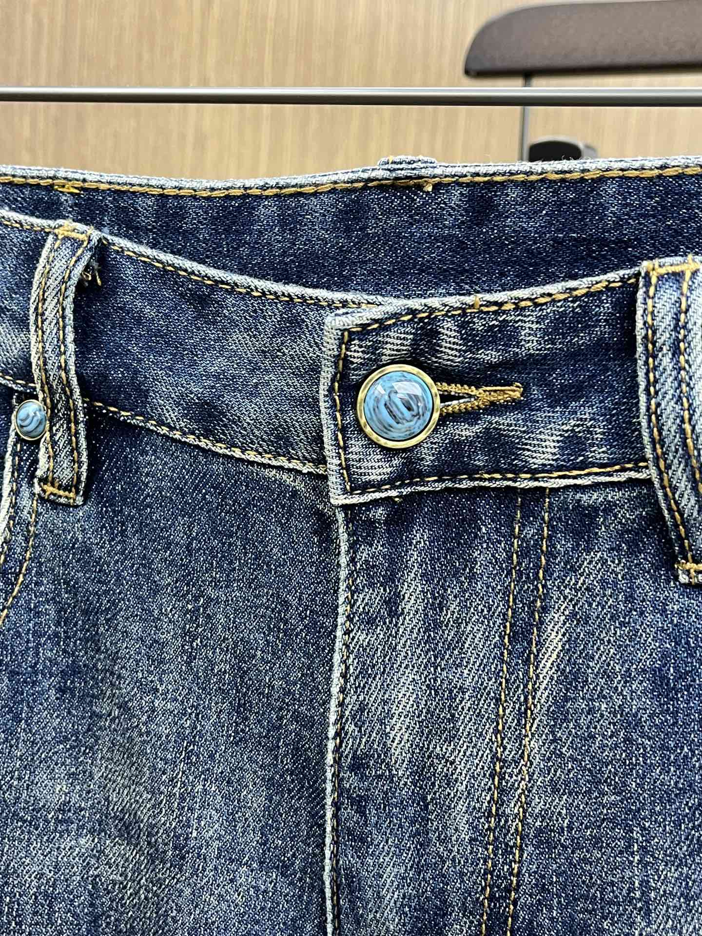 秋冬 AJ 🔥ss秋冬新款 男士小直筒原单 牛仔裤 早秋新款超柔软，弹力面料，复杂的手工艺叠加，任何一个