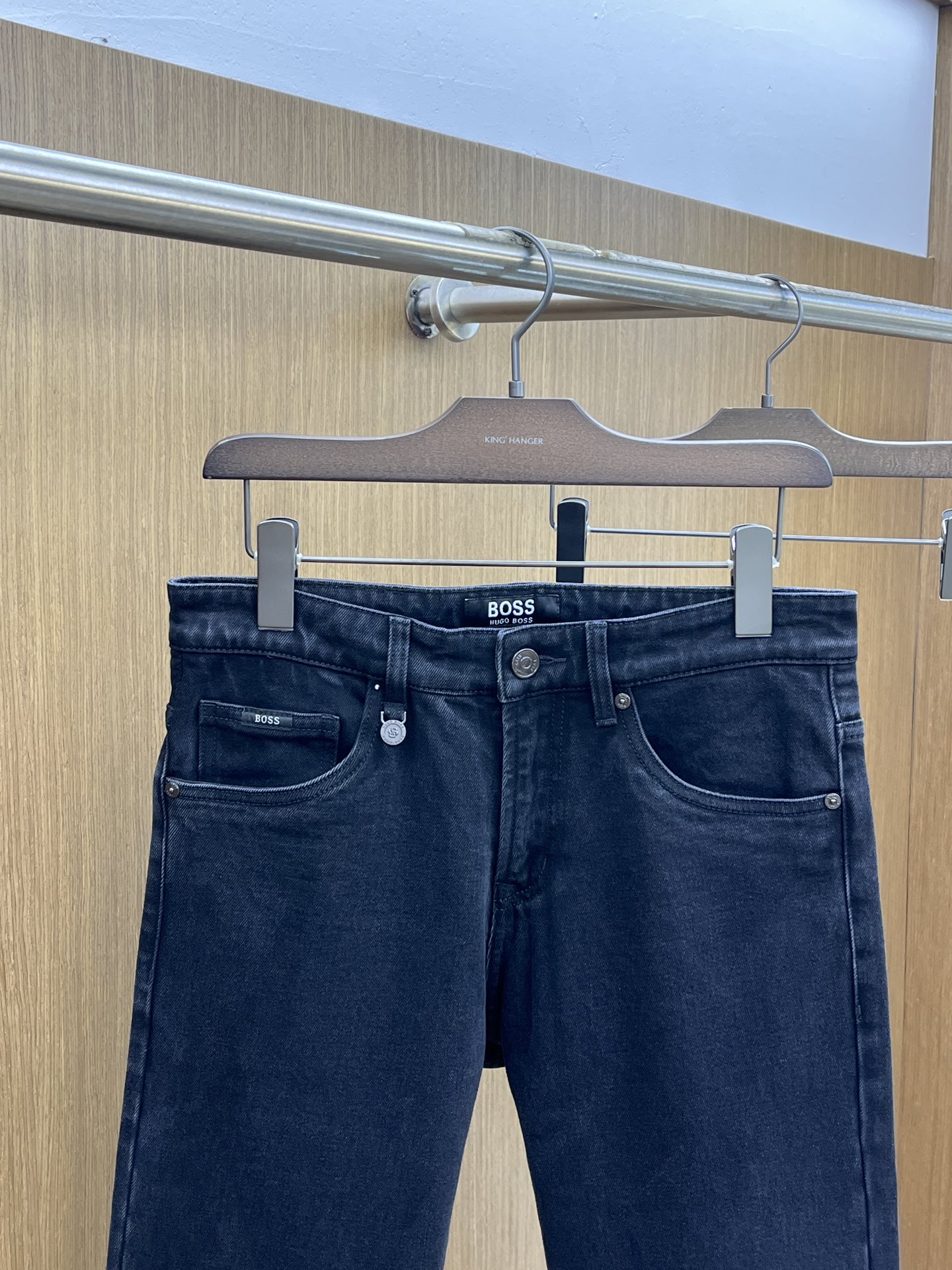 秋冬 Hugo 🔥🔥高端定制、25SS秋冬最新款牛仔裤 柜台同步发售 进口固色面料 原版定制复刻 客供五