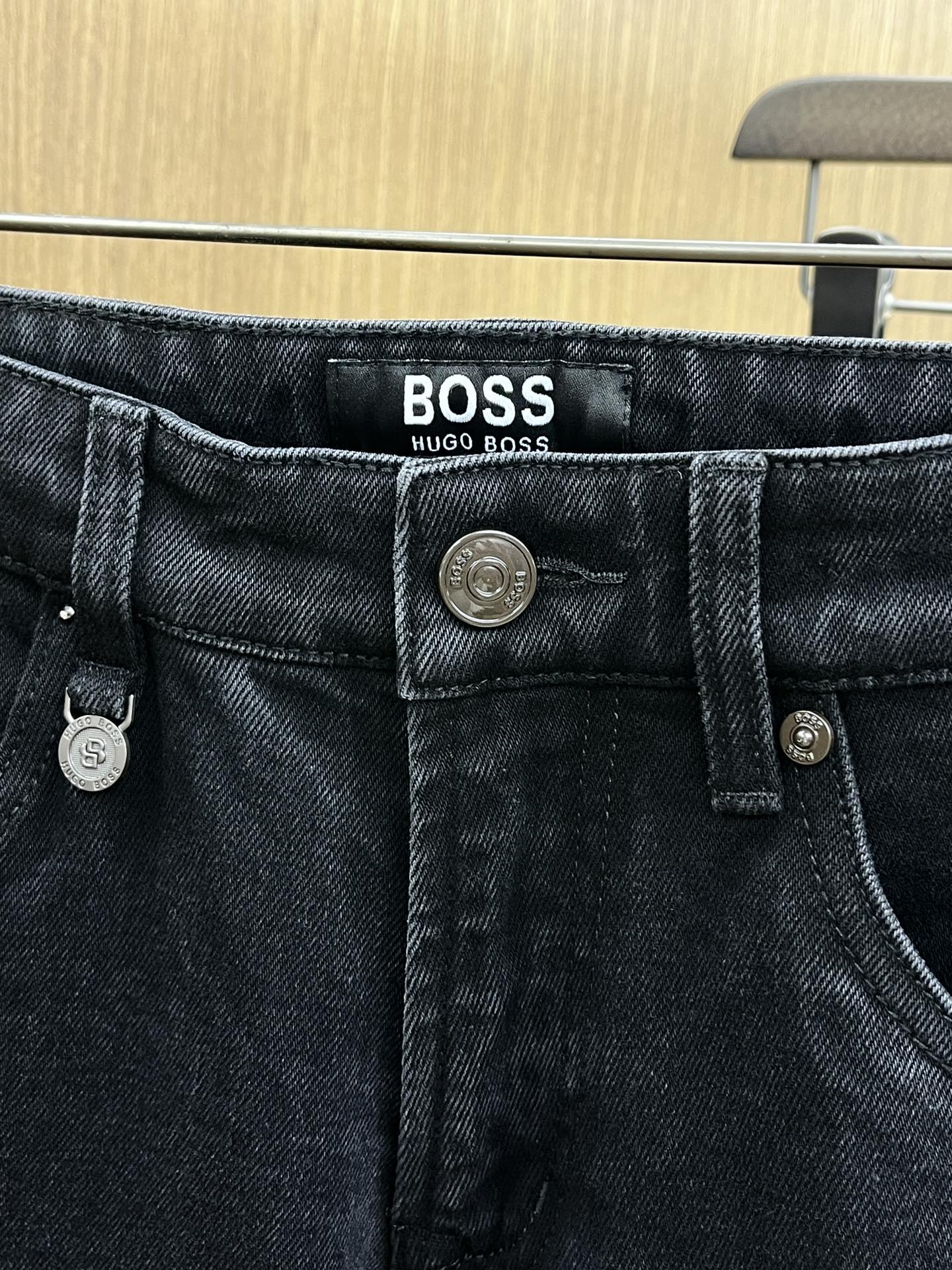 秋冬 Hugo 🔥🔥高端定制、25SS秋冬最新款牛仔裤 柜台同步发售 进口固色面料 原版定制复刻 客供五