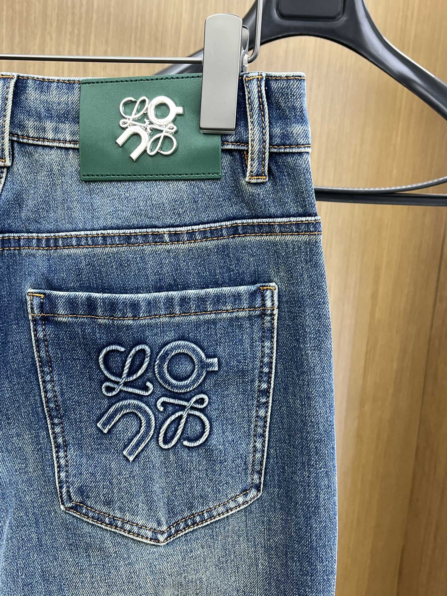 秋冬 Loe 🔥高端定制、2025早秋最新款牛仔裤 柜台同步发售 原版定制复刻 客供五金辅料 原单品质 