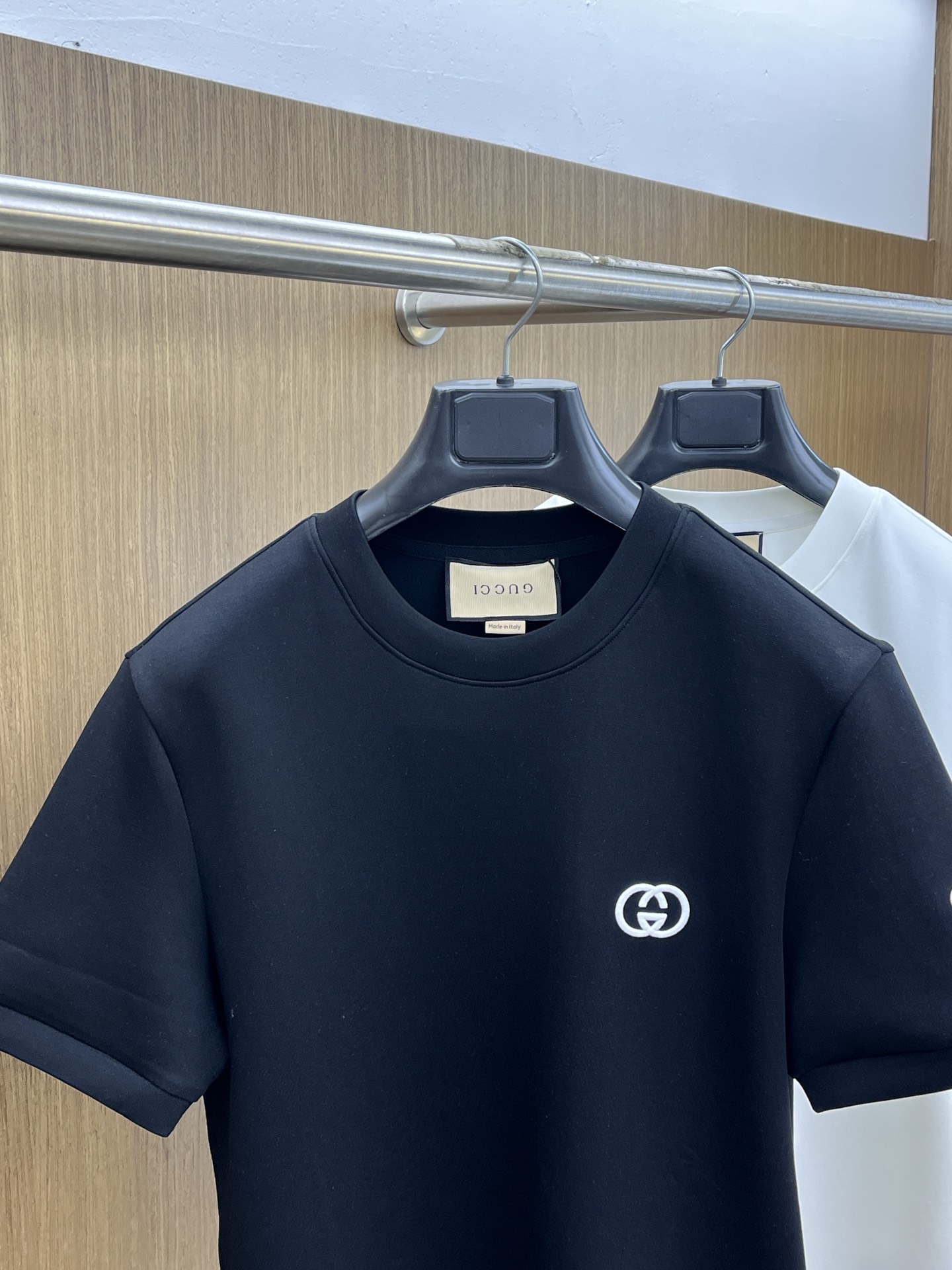 Embroidered Logo Short Sleeve T-Shirt - Stylish & Comfortable 3 i1755889142 3063 6