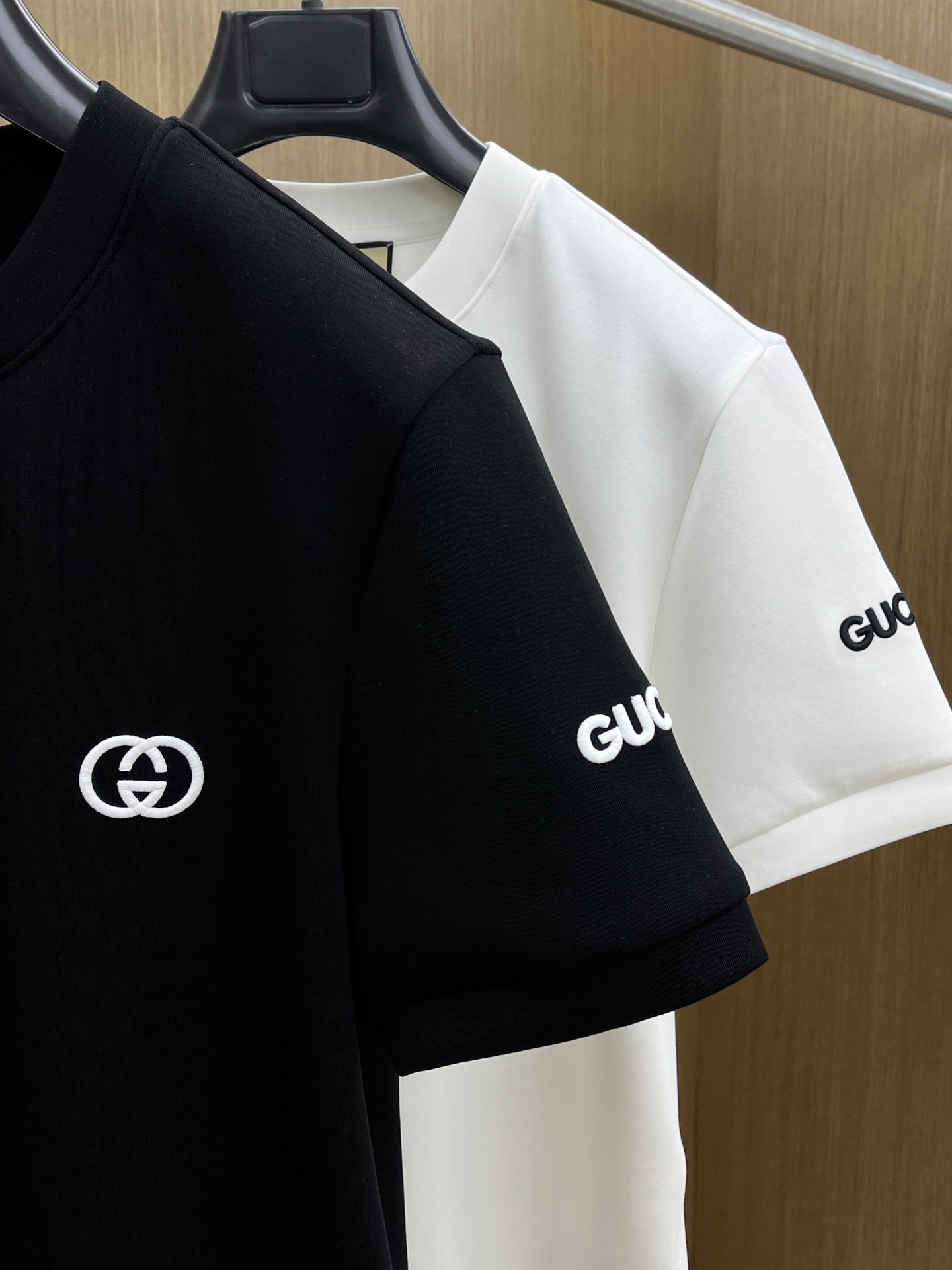 Embroidered Logo Short Sleeve T-Shirt - Stylish & Comfortable 4 i1755889142 6893 1
