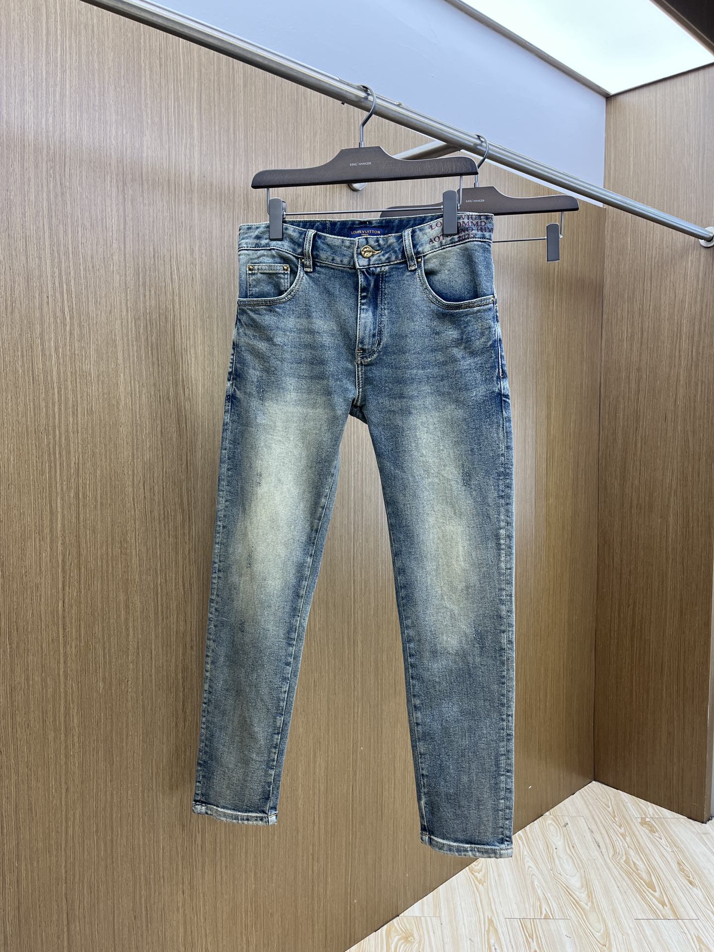 秋冬 LV 🔥🔥高端独家发售 25SS秋冬❤️款超燃炸街系列之最🔥牛仔裤  独家隆重推出  原版定制高端