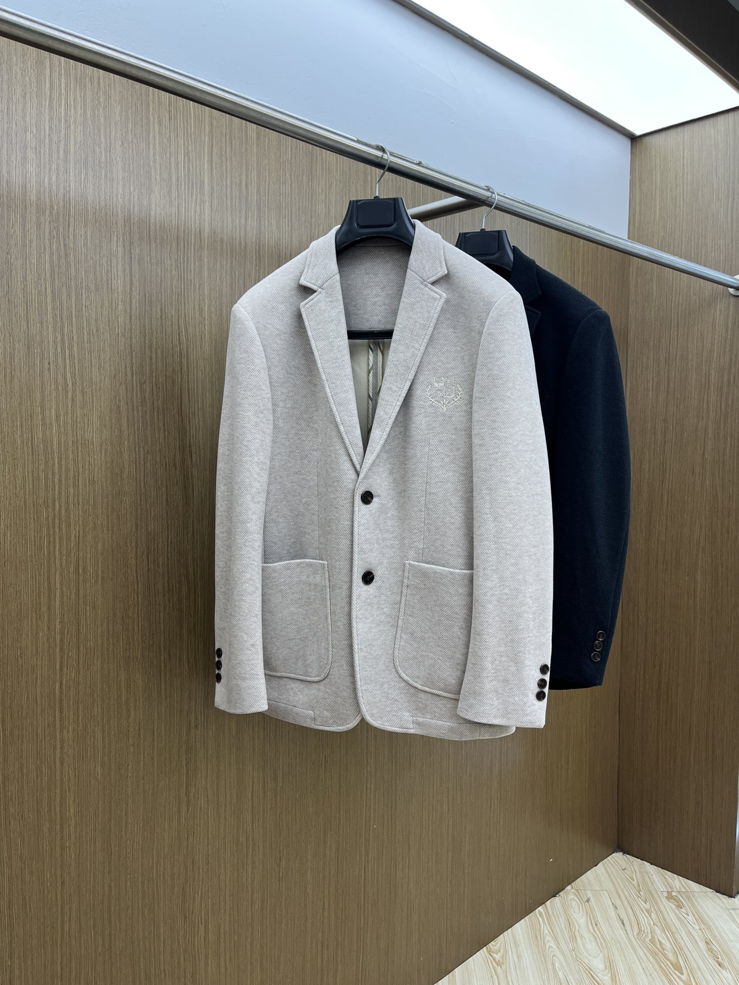 秋冬 lP🆕 ss早秋新款发布 lP🆕西装外套，秋季爆款西装外套，羊毛面料西装外套，穿上就是舒适自在又显