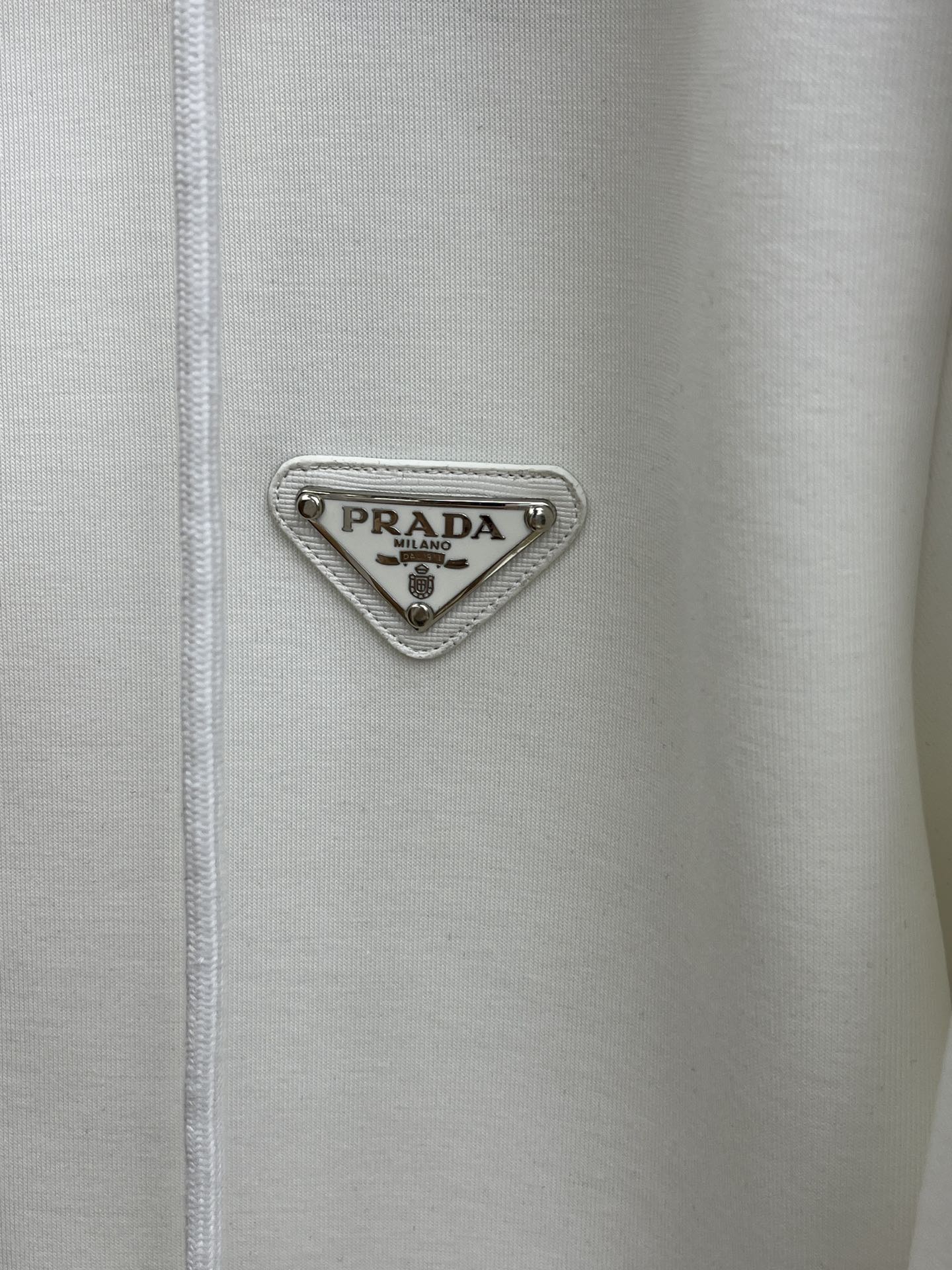 秋冬 PD 🔥🔥高端品质 2025秋冬最新爆款夹克外套 面料精选高支高密双股空气层长绒棉 手感超级舒服 