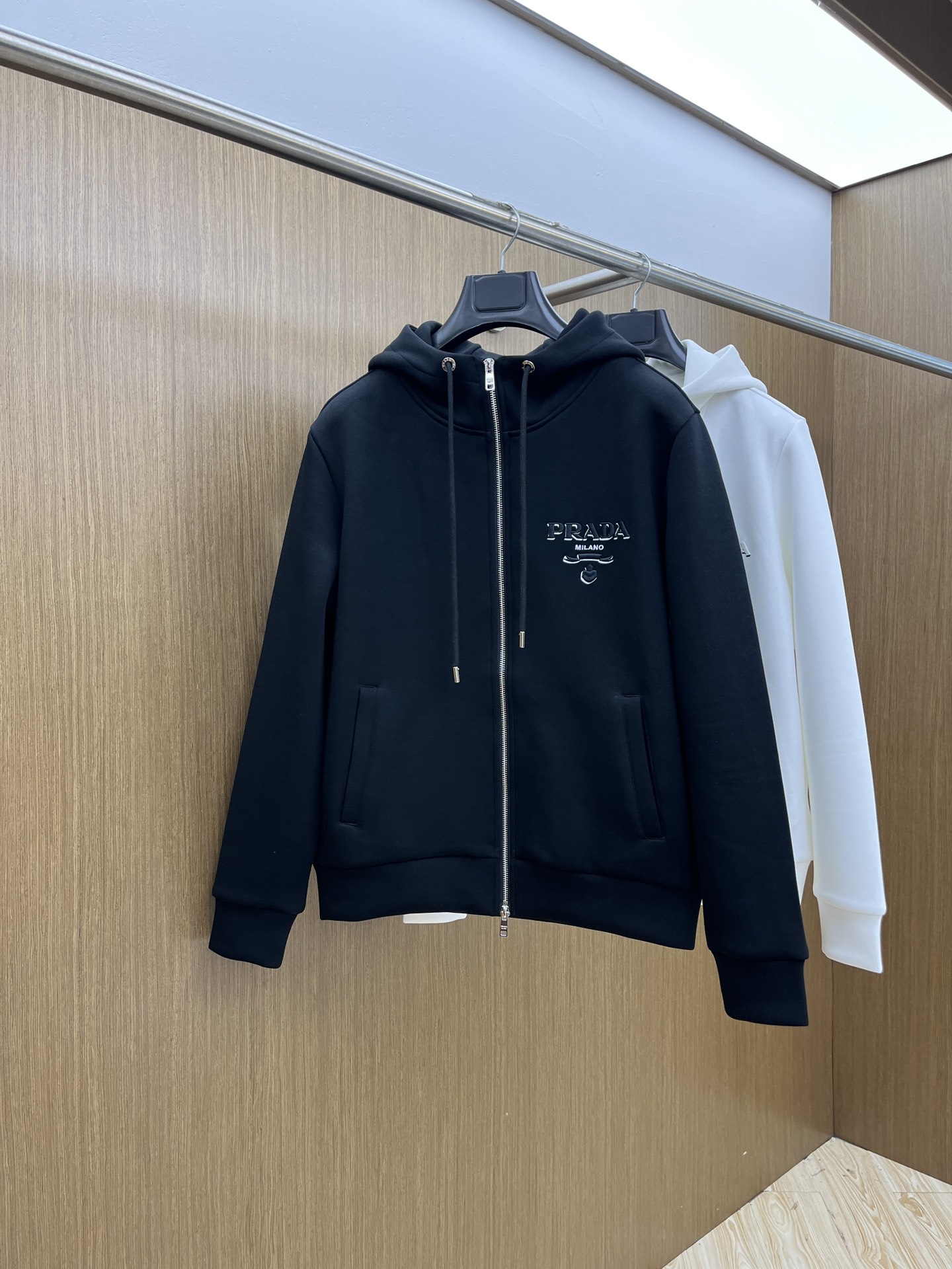 NO:518901,Autumn and Winter PD High-end quality 2025 Autumn and Winter latest popular jacket jackets Selected fabrics with high-strength high-strength double-strand air-layer long-length cotton. Super comfortable feel with bldlogo Selected fully imported environmentally friendly materials. Super beautiful Size...M-3XL,,jackets & coats,jackets & coats,alexander wang19860909秋冬 PD 高端品质 2025秋冬最新爆款夹克外套 面料精选高支高密双股空气层长绒棉 手感超级舒服 bldlogo精选全进口环保材质 超级漂亮 尺码……M-3XL,,jackets & coats,jackets & coats,alexander wang,Men's clothing