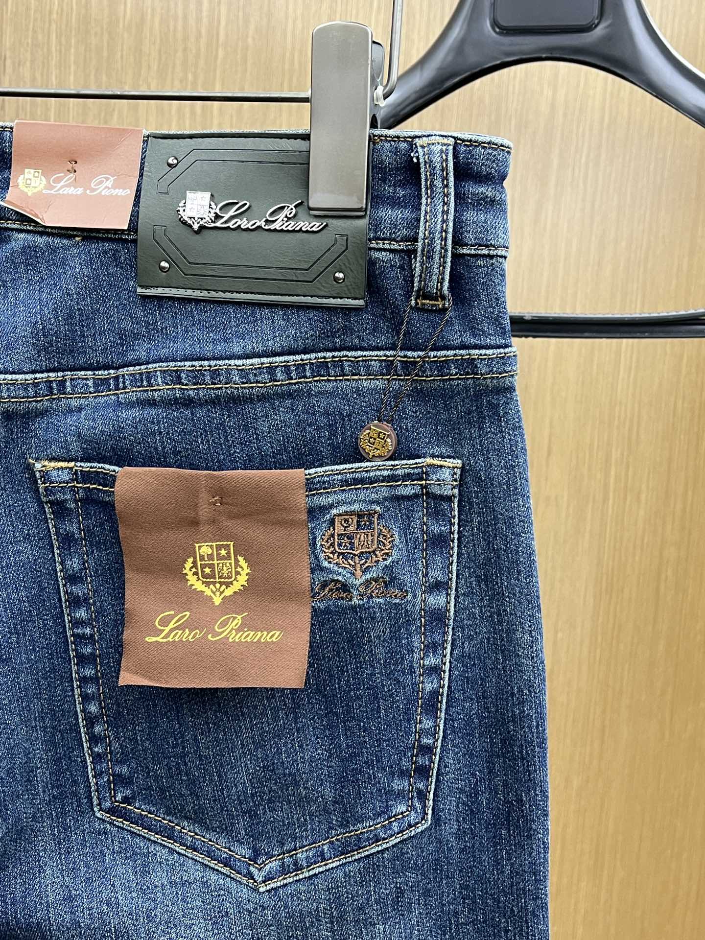 秋冬 lP🆕 🔥🔥高端定制、25SS秋冬最新款牛仔裤 柜台同步发售 进口固色面料 原版定制复刻 客供五金