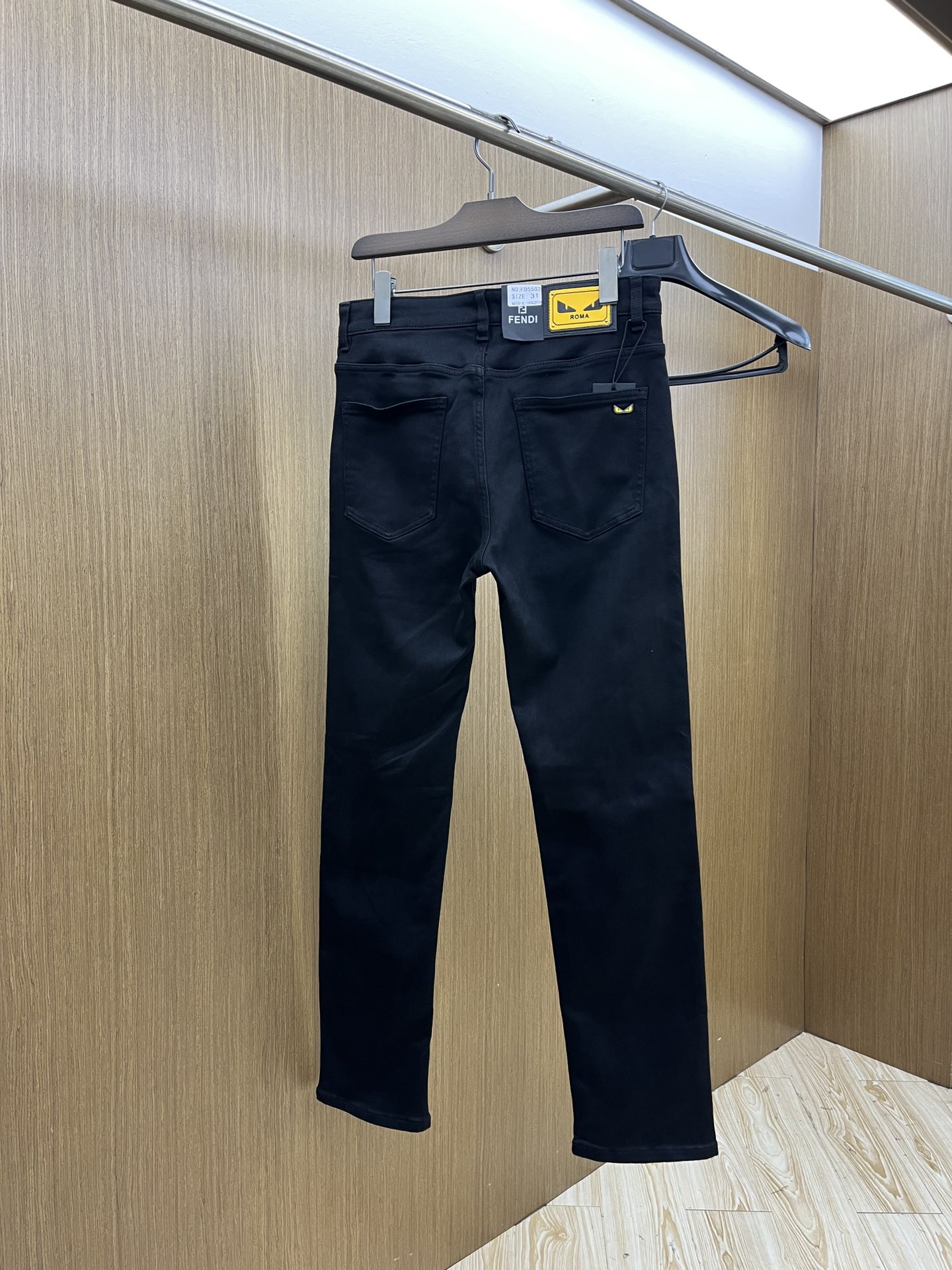 秋冬 FD 🔥🔥高端定制、25SS秋冬最新款牛仔裤 柜台同步发售 进口固色面料 原版定制复刻 客供五金辅