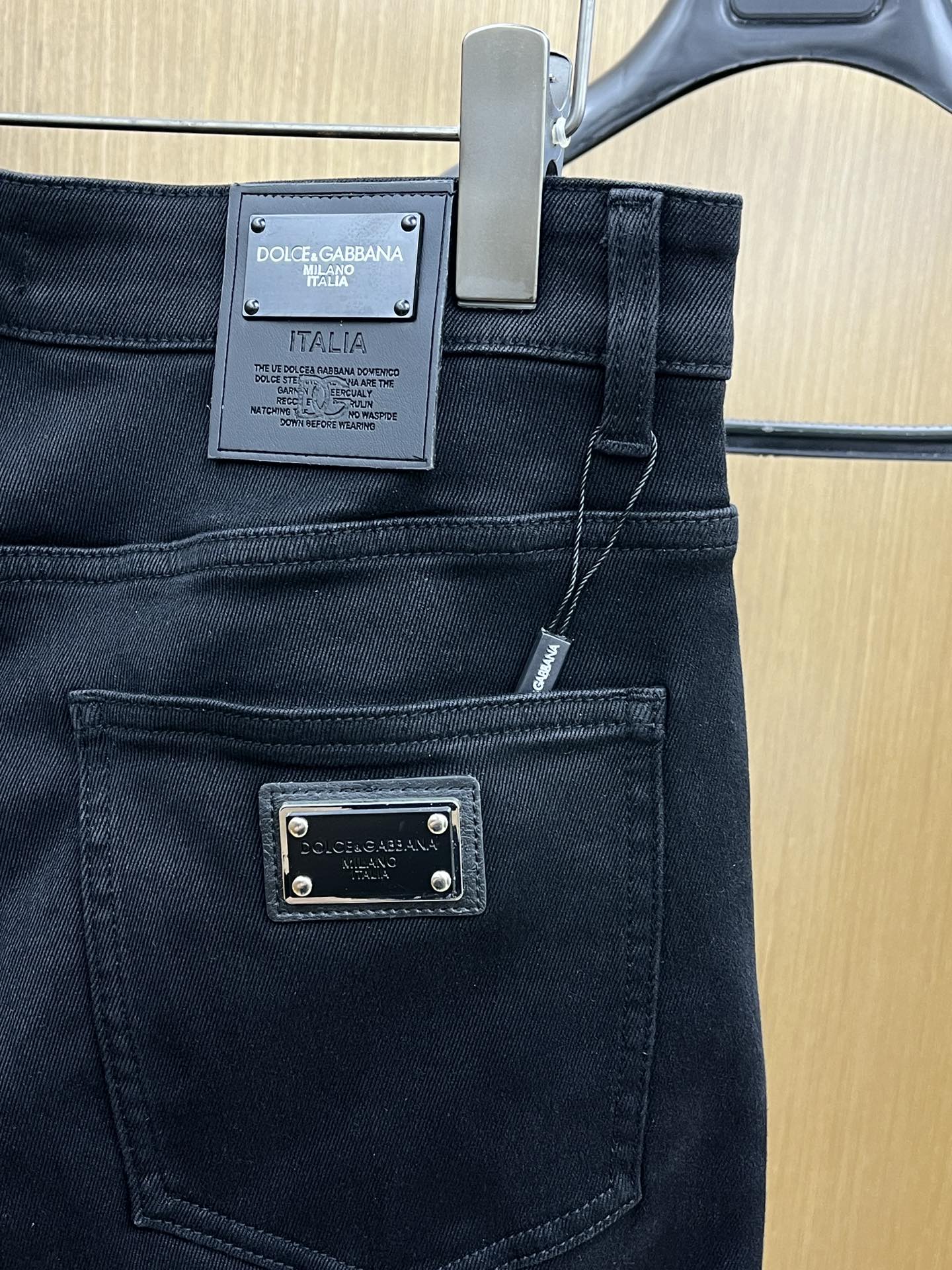 秋冬 DG 🔥🔥高端定制、25SS秋冬最新款牛仔裤 柜台同步发售 进口固色面料 原版定制复刻 客供五金辅