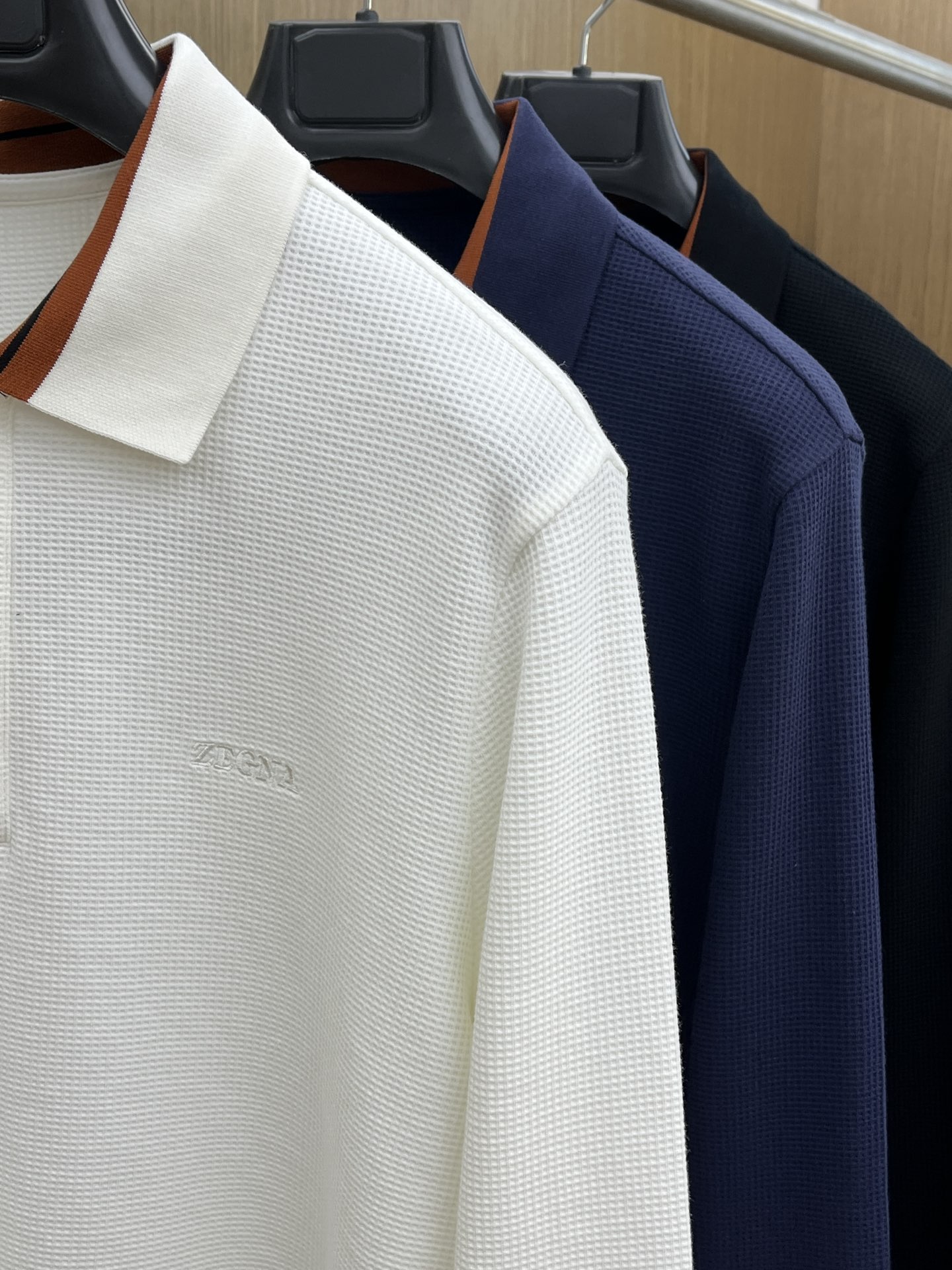 秋冬 ZZ 🔥秋冬ZEGNA长袖 选用华夫格面料细腻柔软上身舒适 简约时尚 fjj适配商务、休闲等多种场