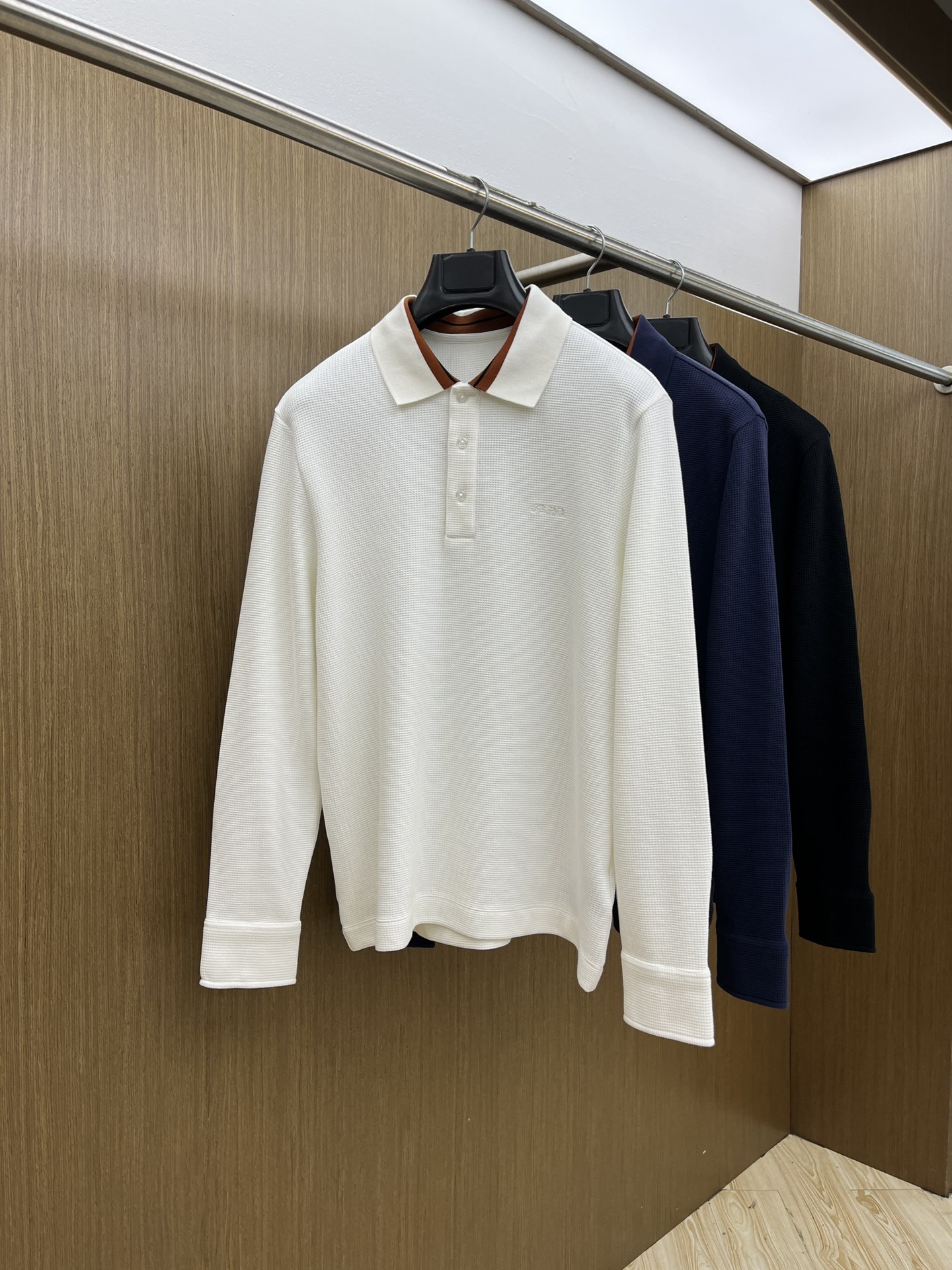 秋冬 ZZ 🔥秋冬ZEGNA长袖 选用华夫格面料细腻柔软上身舒适 简约时尚 fjj适配商务、休闲等多种场