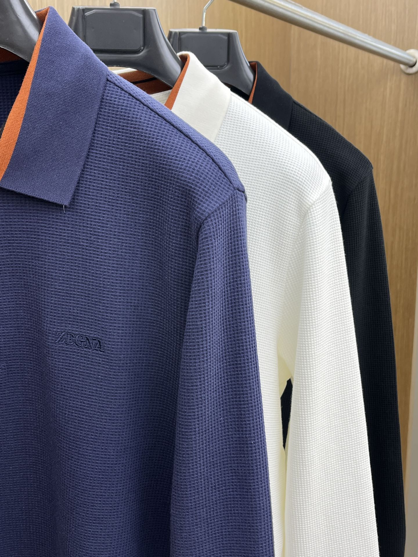 秋冬 ZZ 🔥秋冬ZEGNA长袖 选用华夫格面料细腻柔软上身舒适 简约时尚 fjj适配商务、休闲等多种场