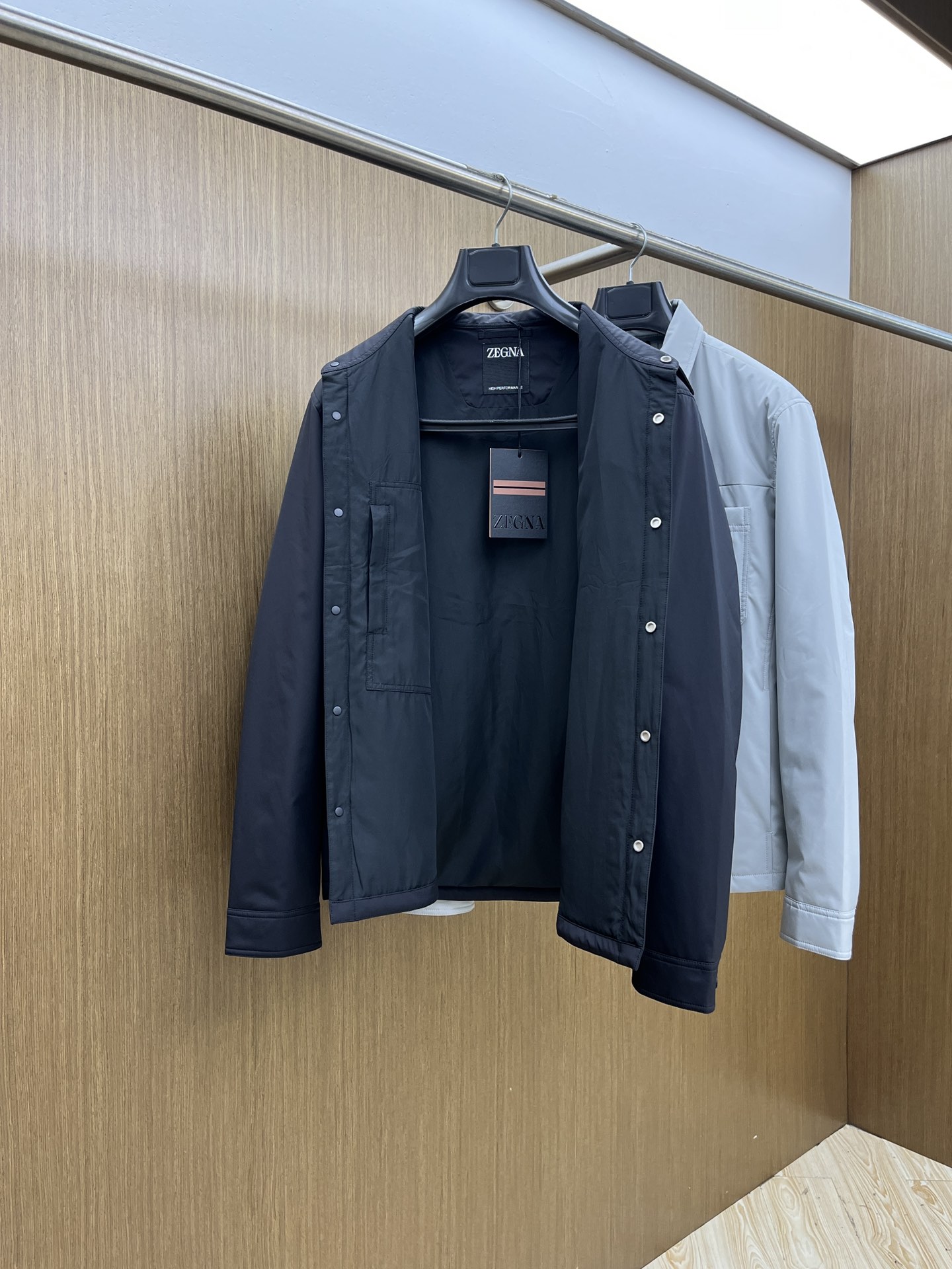 秋冬 Zz 🔥FW秋冬男士经典时尚薄棉外套 商务 高科技面料手感细腻柔软，客供顶级聚酰胺锦纶纤维面料,极