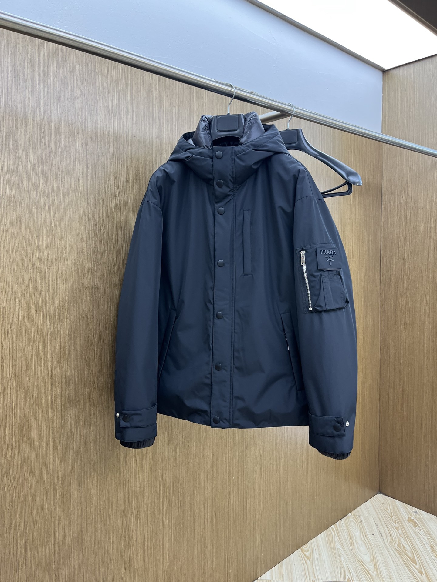 秋冬羽绒服 PD 🔥🔥秋冬新款男士连帽羽绒服外套，高定面料 国标95羽绒内胆 透气舒适度高，细节无可挑剔