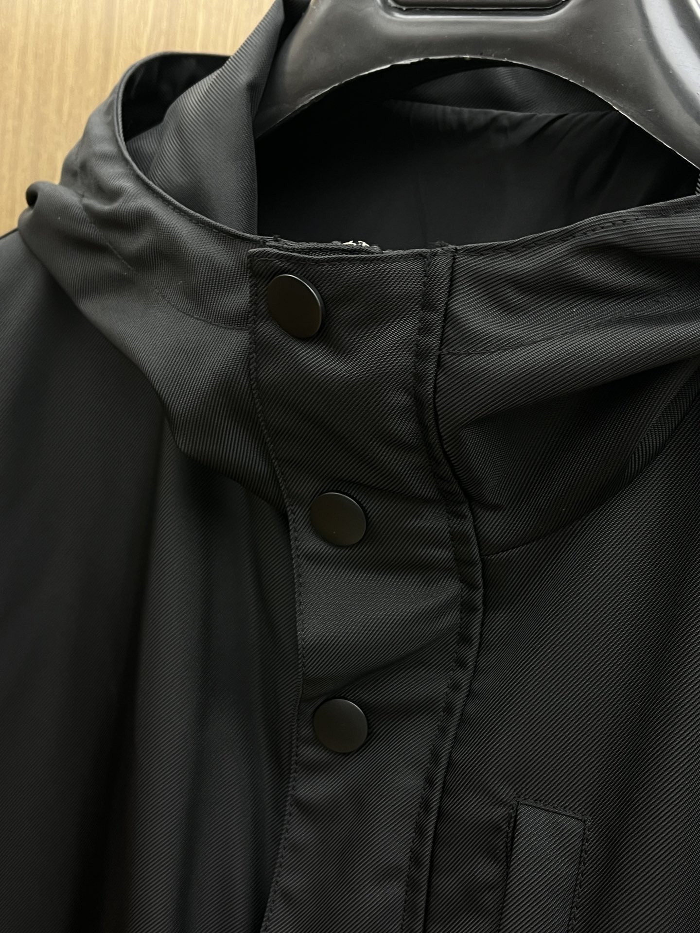 秋冬 PD 🔥🔥ss秋冬新款发布 普拉达连帽夹克外套，秋季爆款连帽夹克，穿上就是舒适自在又显瘦的存在，f