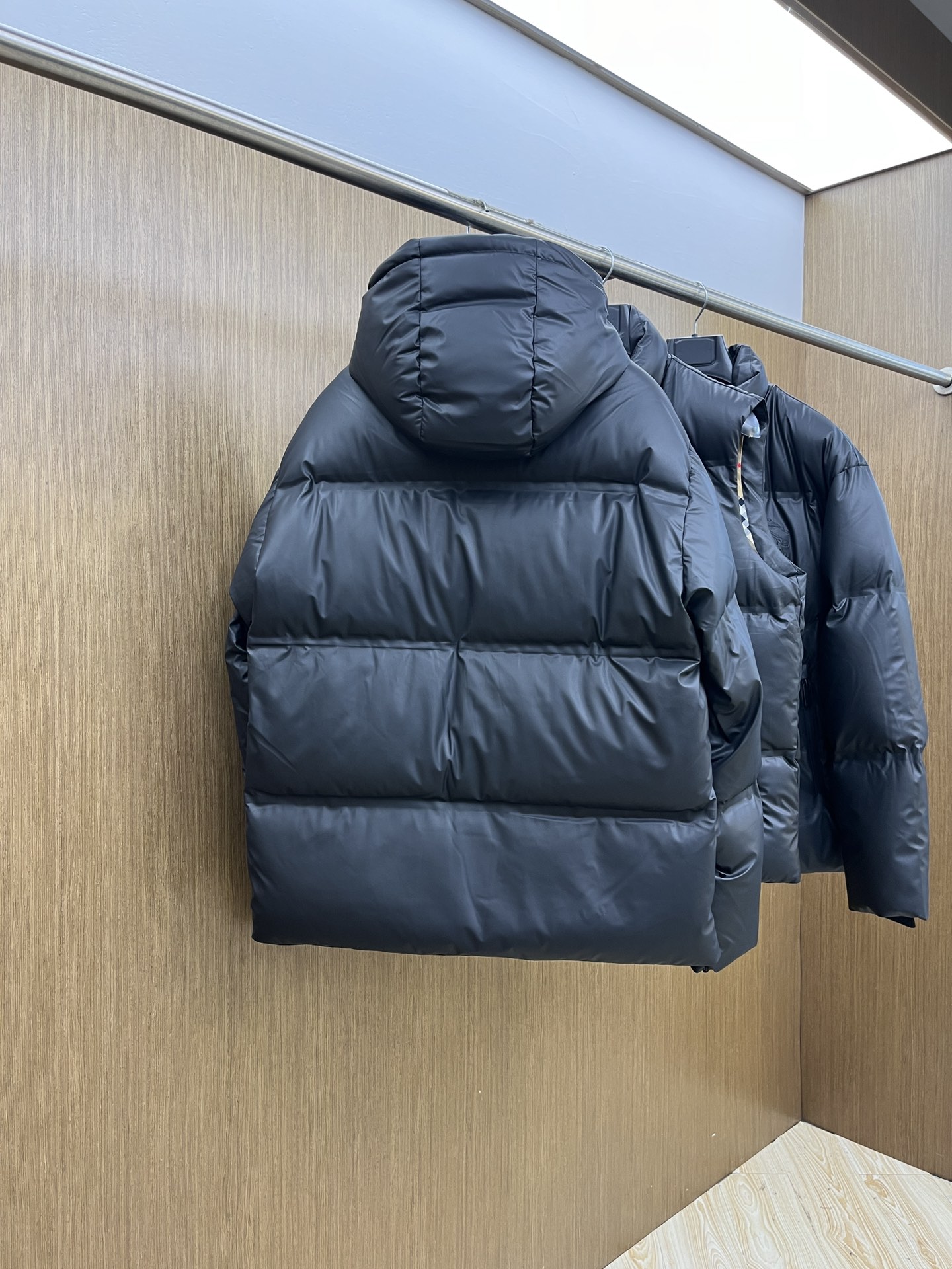秋冬羽绒服 BBR 🔥🔥爆单王 25秋冬独家专供秋冬新款连帽羽绒服外套 贸易公司渠道稀出，降温天气必备的