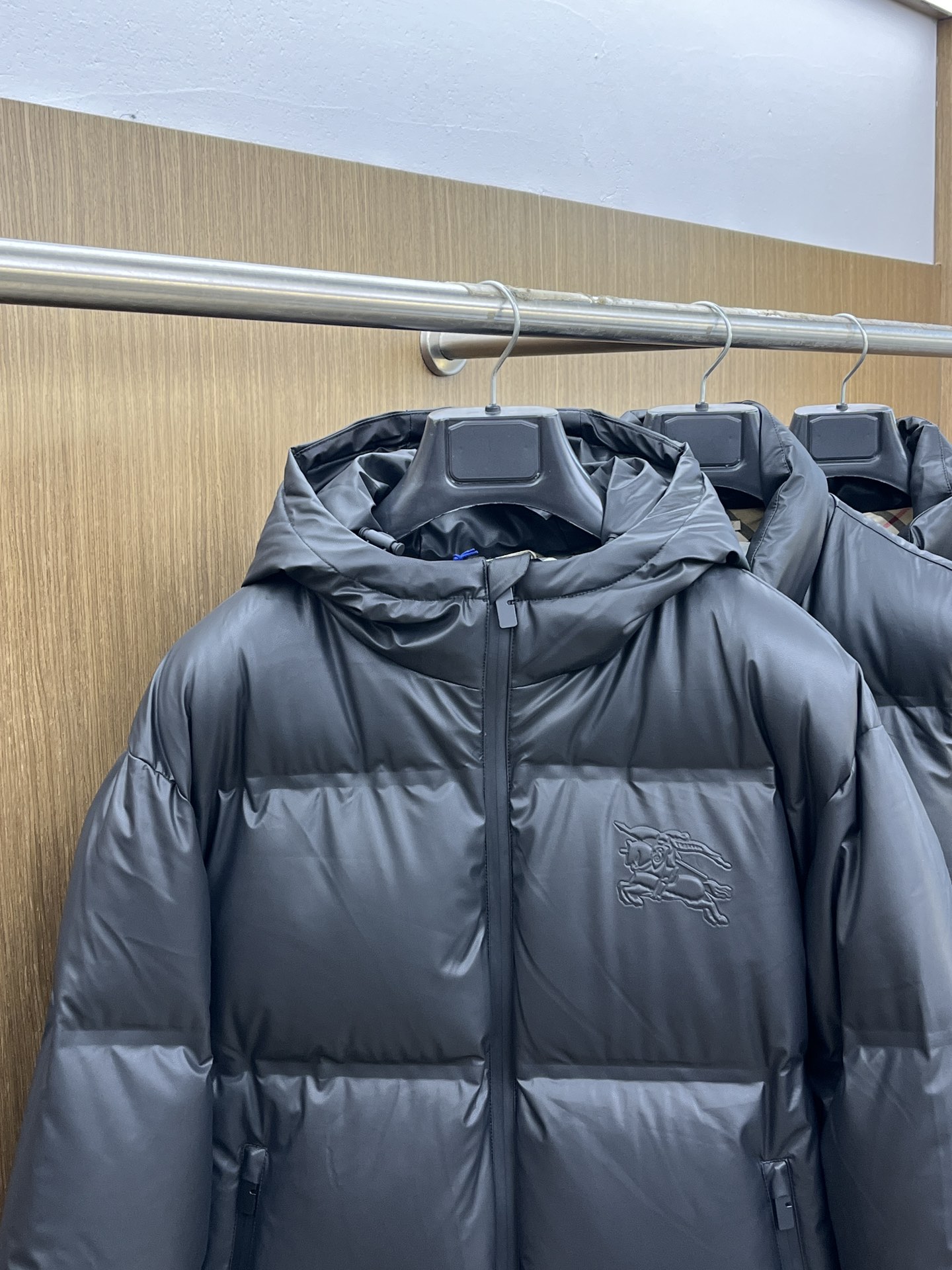 秋冬羽绒服 BBR 🔥🔥爆单王 25秋冬独家专供秋冬新款连帽羽绒服外套 贸易公司渠道稀出，降温天气必备的