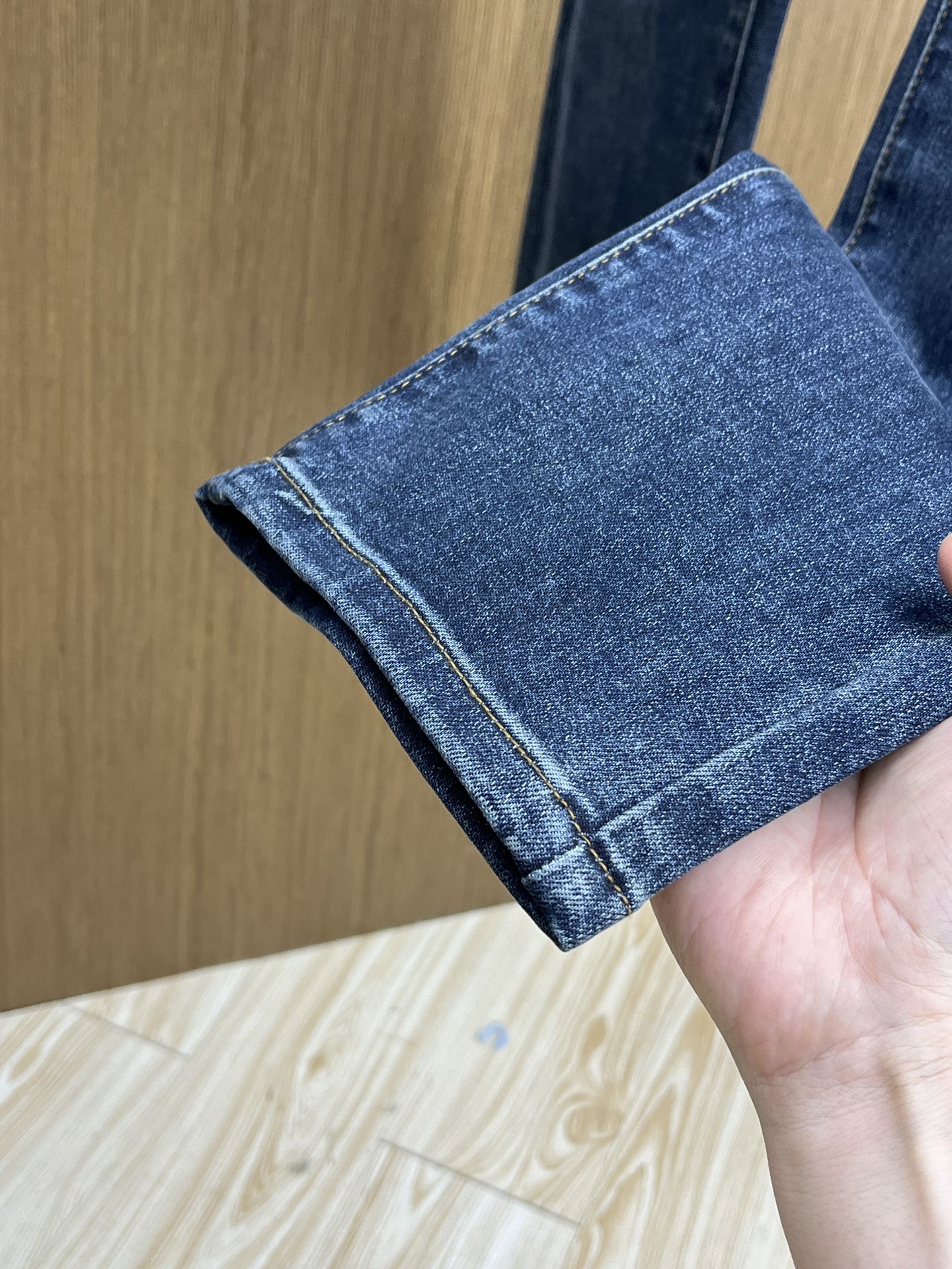 秋冬 Hugo🔥🔥高端定制、25SS秋冬最新款牛仔裤 柜台同步发售 进口固色面料 原版定制复刻 客供五金