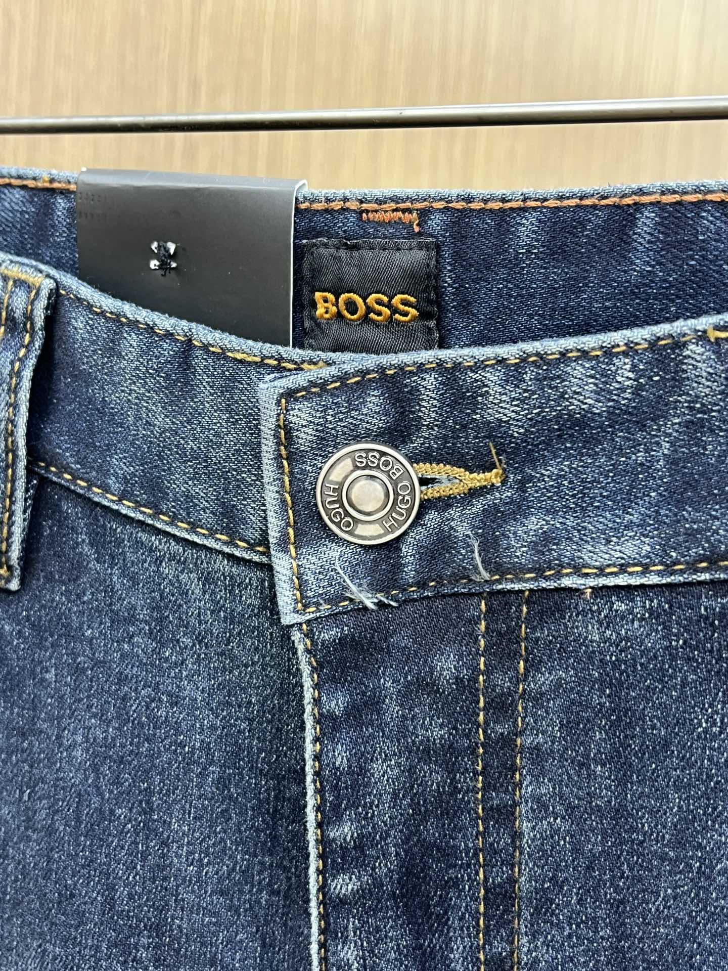 秋冬 Hugo🔥🔥高端定制、25SS秋冬最新款牛仔裤 柜台同步发售 进口固色面料 原版定制复刻 客供五金