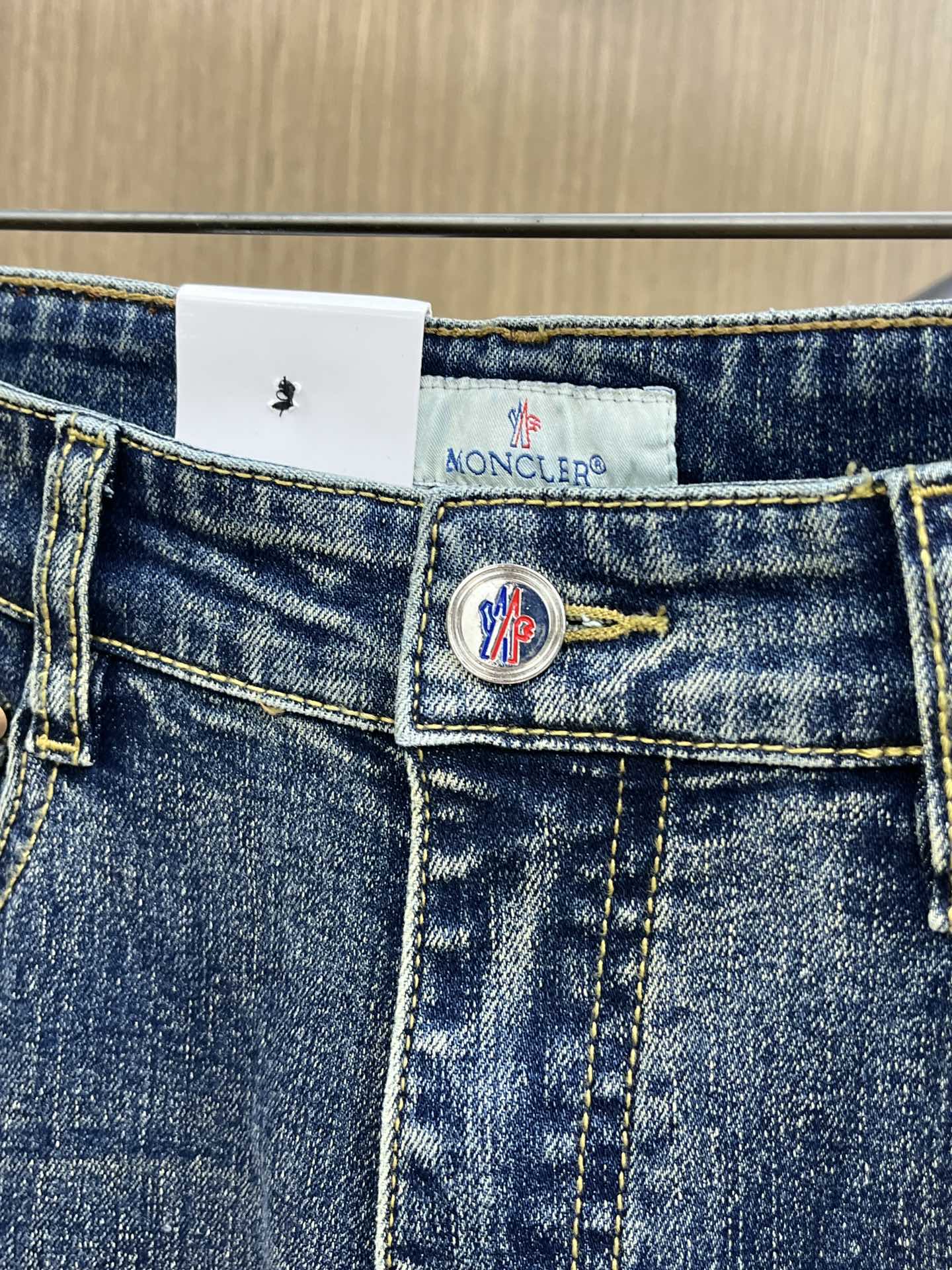 秋冬 Mon 🔥🔥高端定制、25SS秋冬最新款牛仔裤 柜台同步发售 进口固色面料 原版定制复刻 客供五金