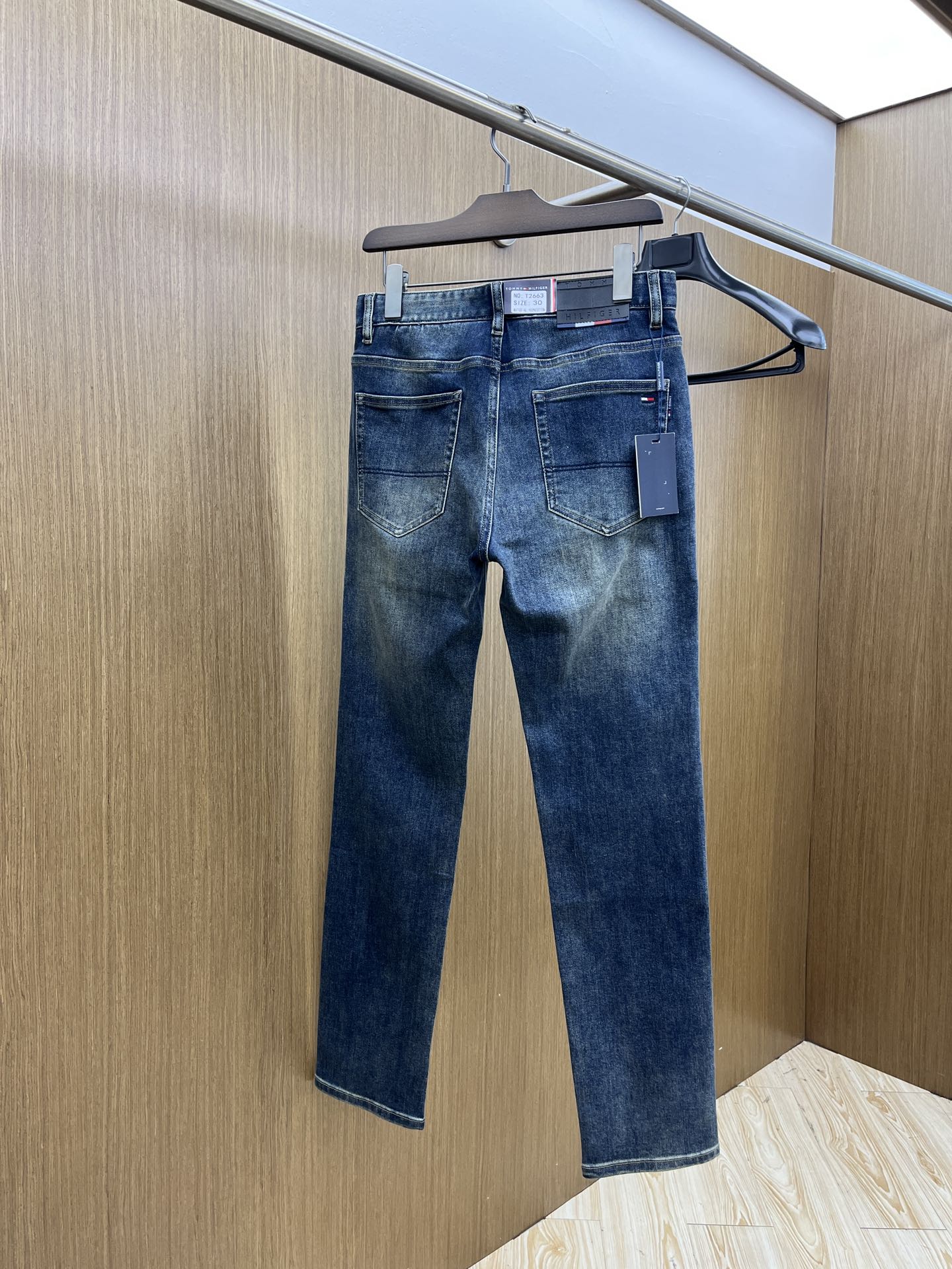 秋冬 TOMY🔥🔥高端定制、25SS秋冬最新款牛仔裤 柜台同步发售 进口固色面料 原版定制复刻 客供五金